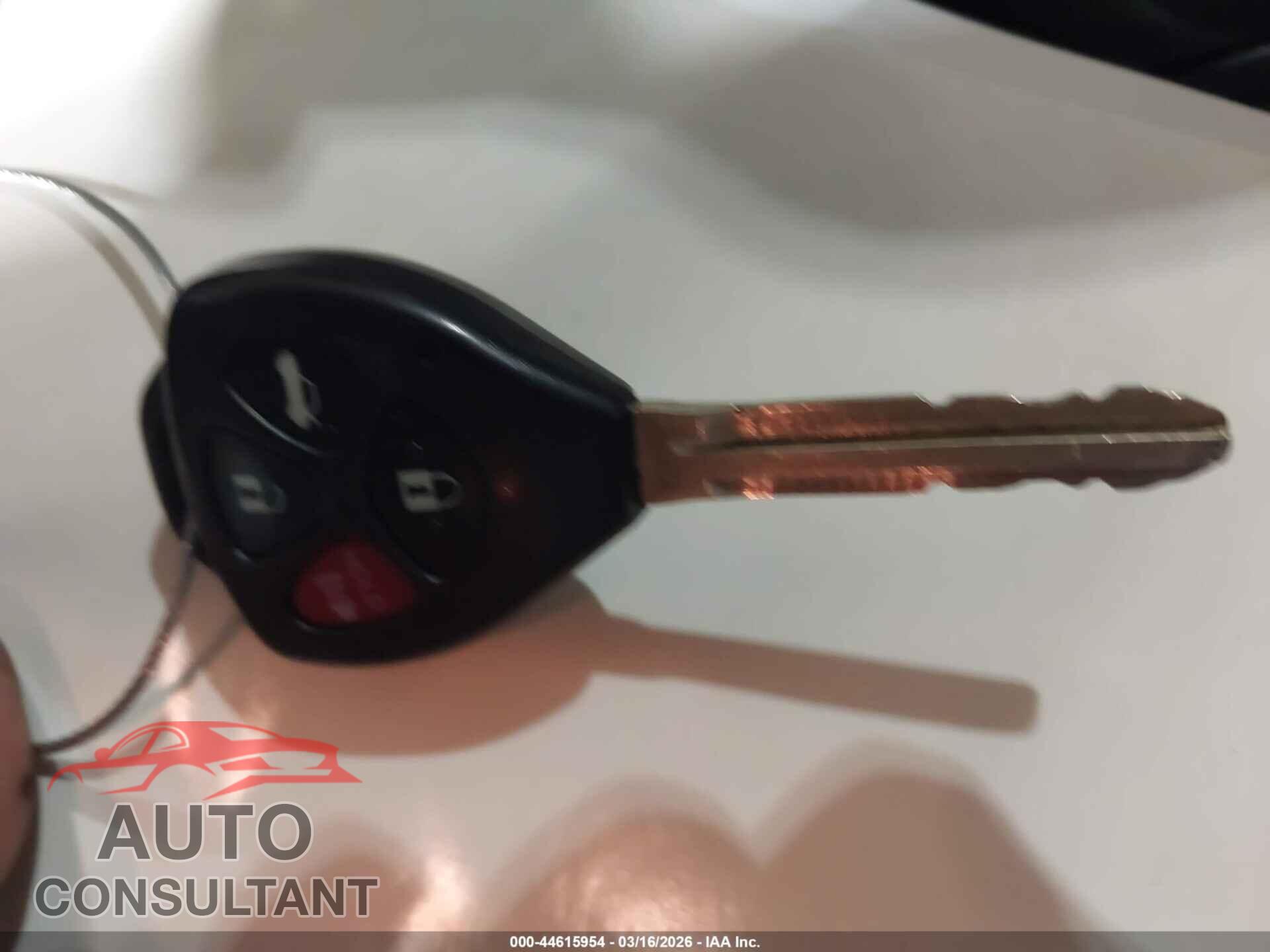 TOYOTA COROLLA 2013 - 2T1BU4EE0DC028403