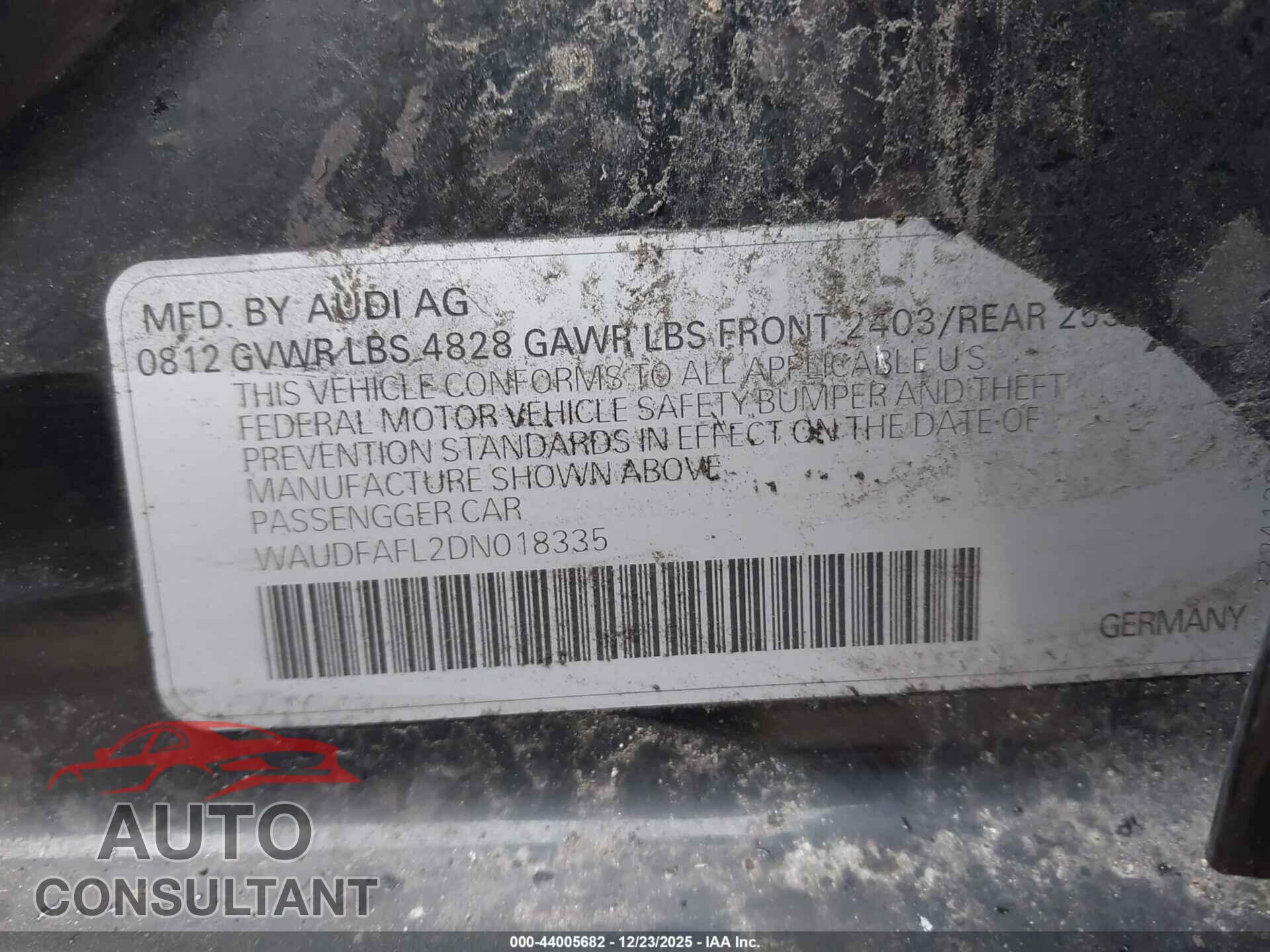 AUDI A4 2013 - WAUDFAFL2DN018335