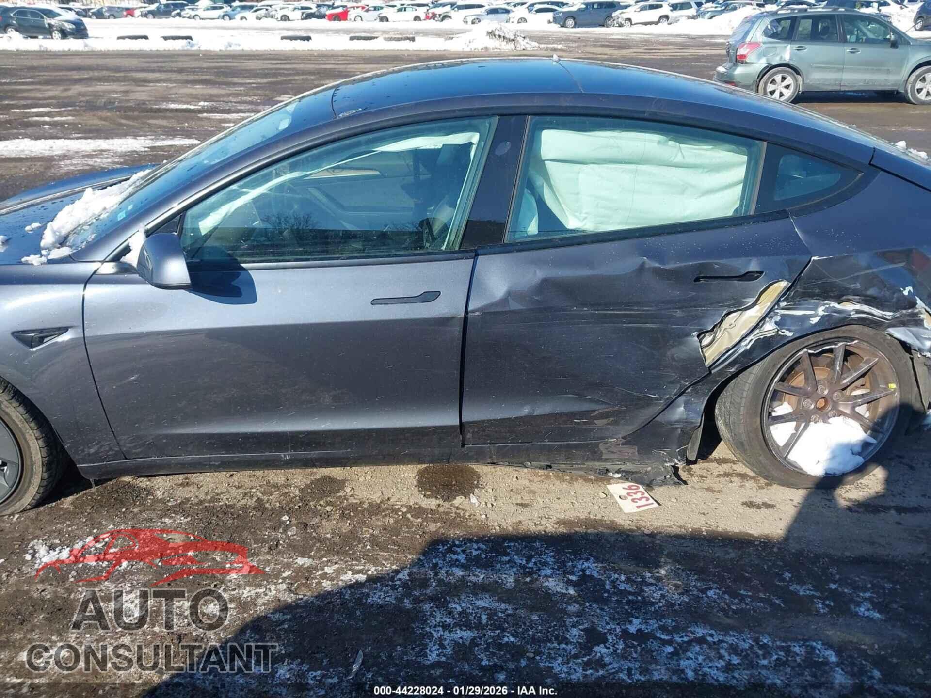 TESLA MODEL 3 2021 - 5YJ3E1EA7MF089076