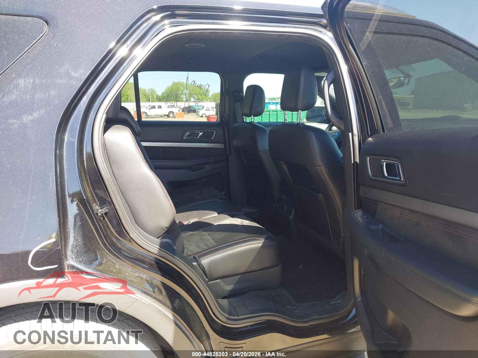 FORD EXPLORER 2018 - 1FM5K7D87JGB15644