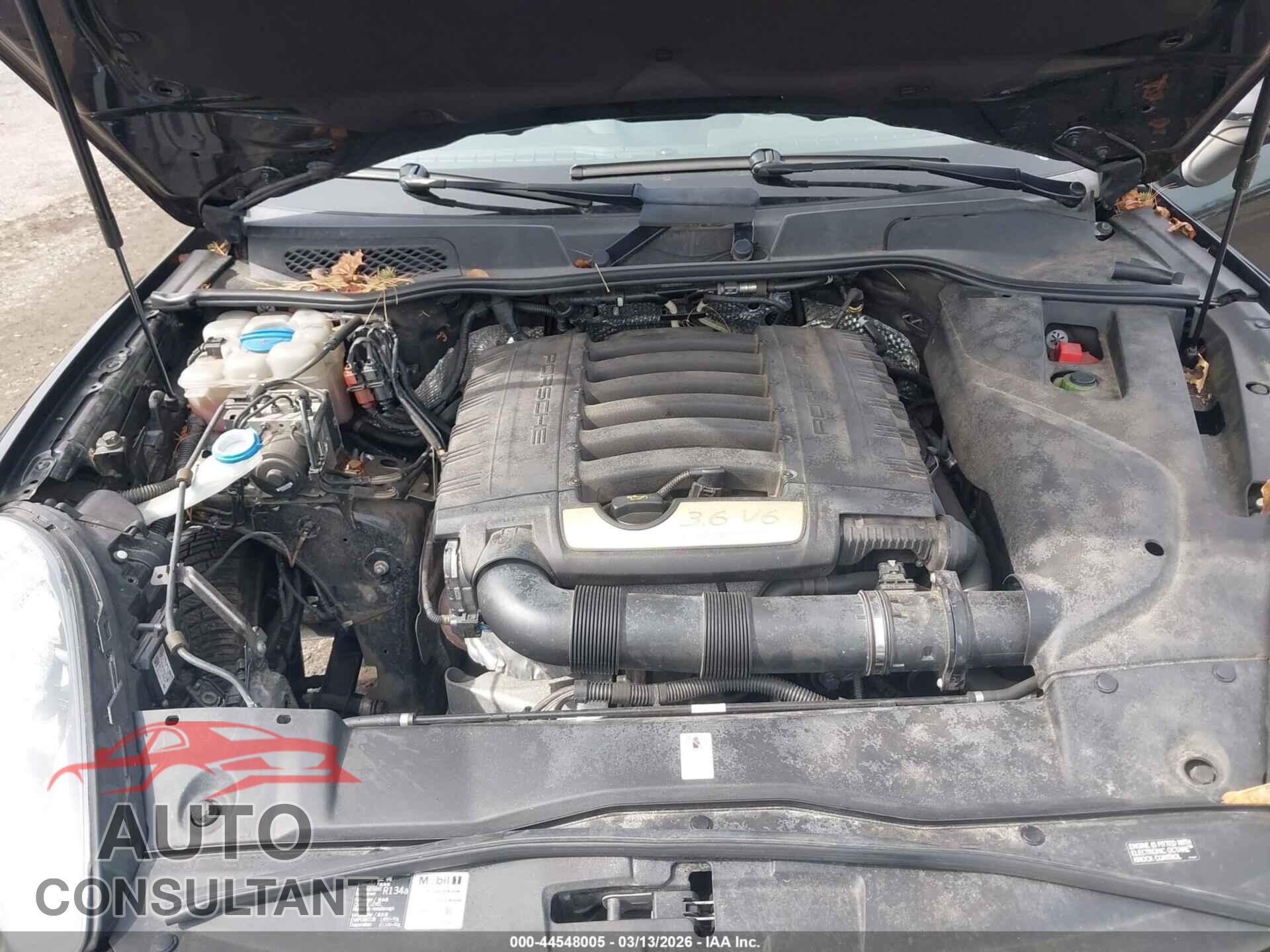 PORSCHE CAYENNE 2016 - WP1AA2A2XGLA08577