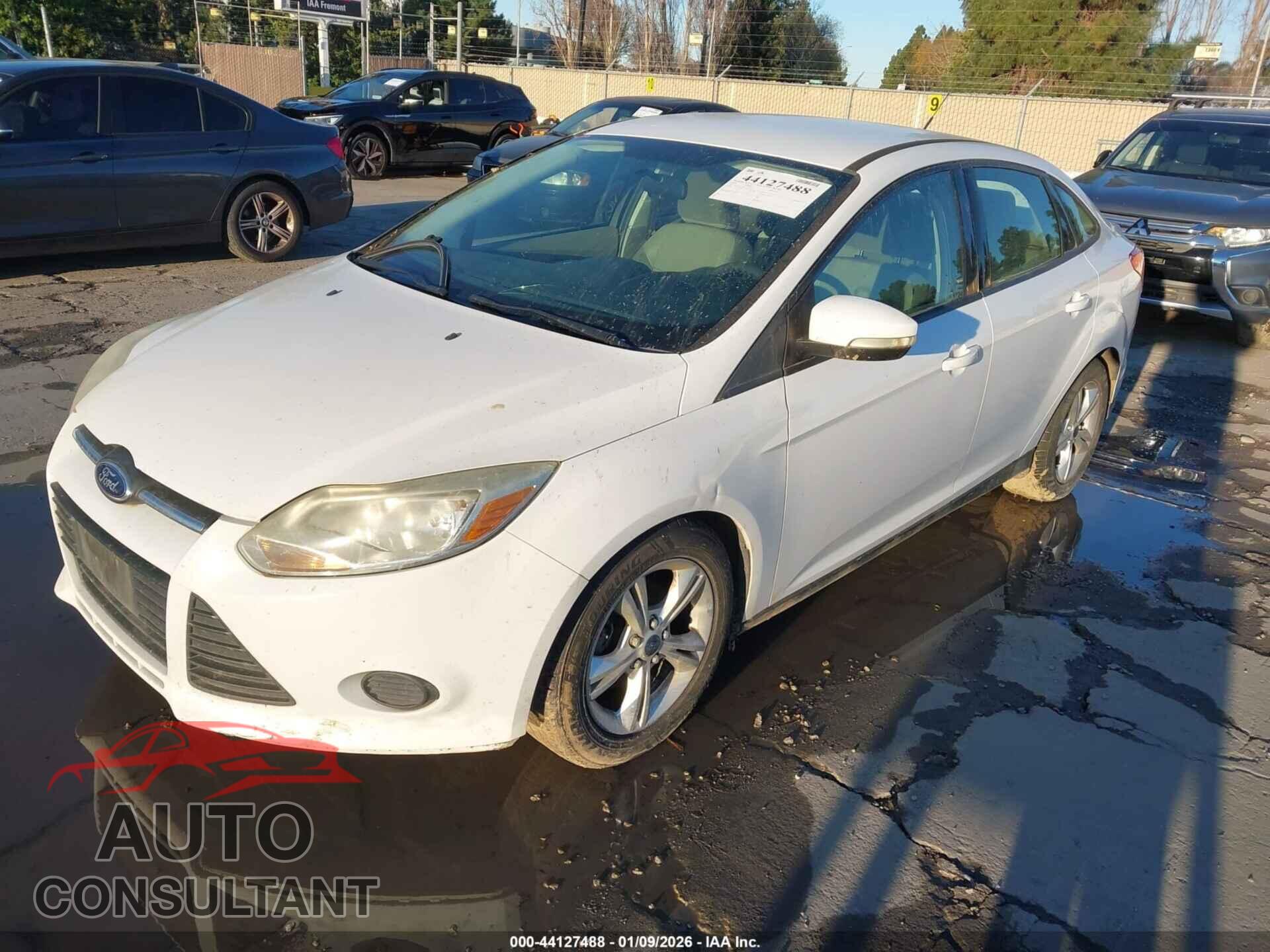 FORD FOCUS 2014 - 1FADP3F20EL111117