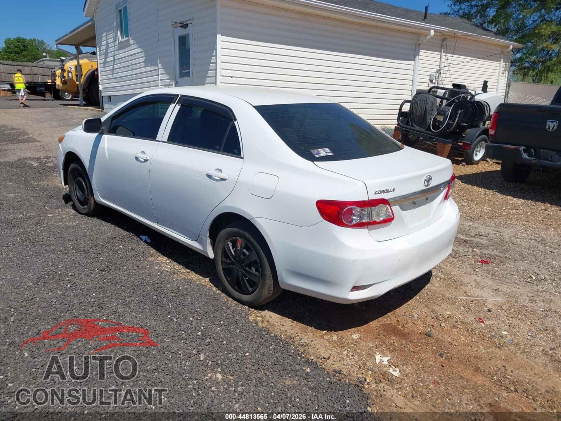TOYOTA COROLLA 2013 - 5YFBU4EE4DP166316