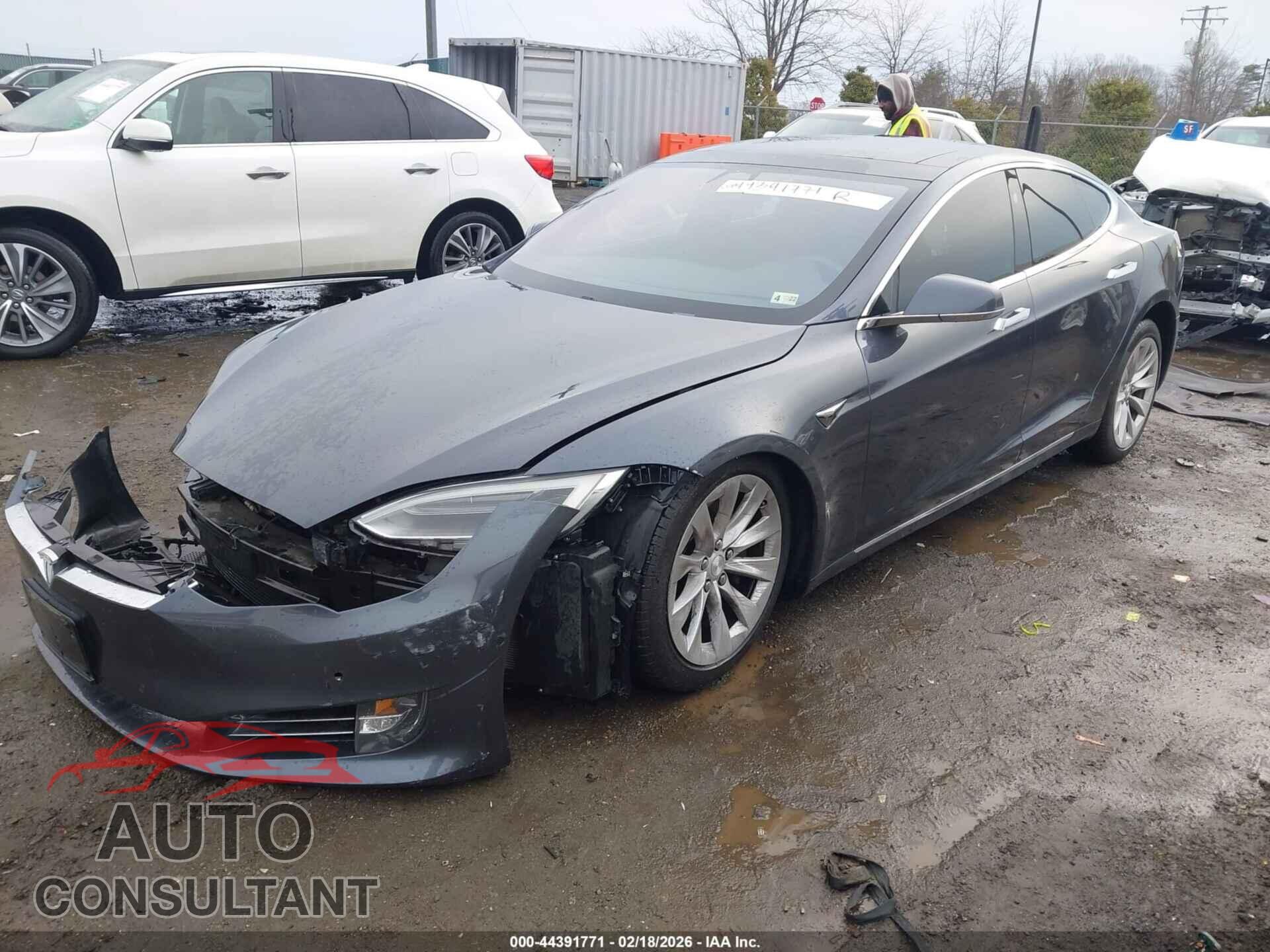 TESLA MODEL S 2018 - 5YJSA1E29JF244870
