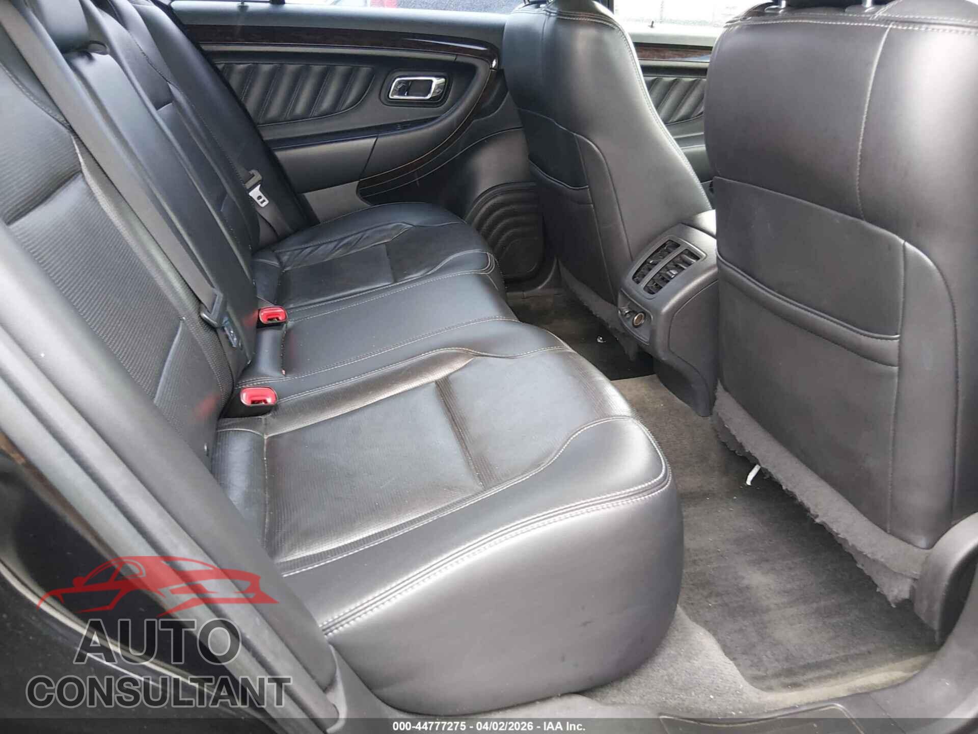 FORD TAURUS 2013 - 1FAHP2F84DG232157