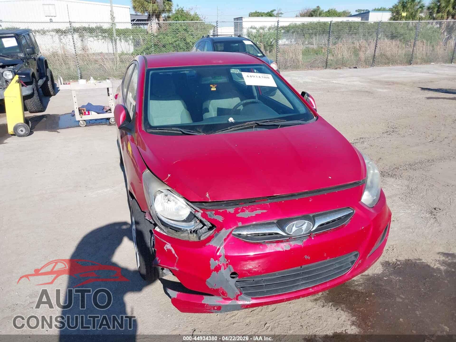 HYUNDAI ACCENT 2013 - KMHCT4AE5DU409384