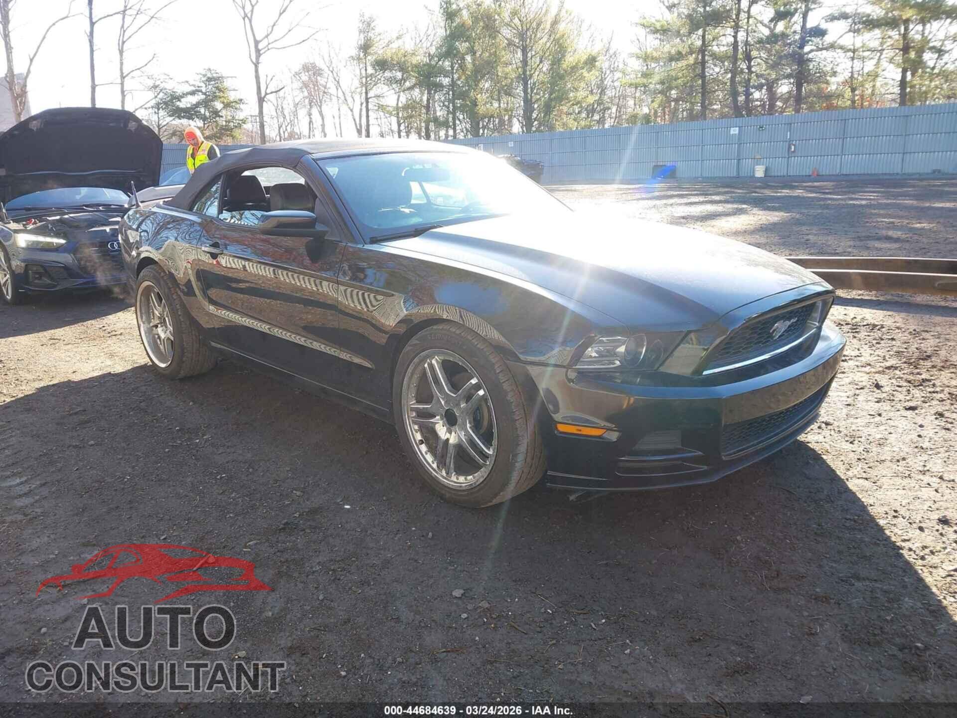 FORD MUSTANG 2014 - 1ZVBP8EM8E5208388