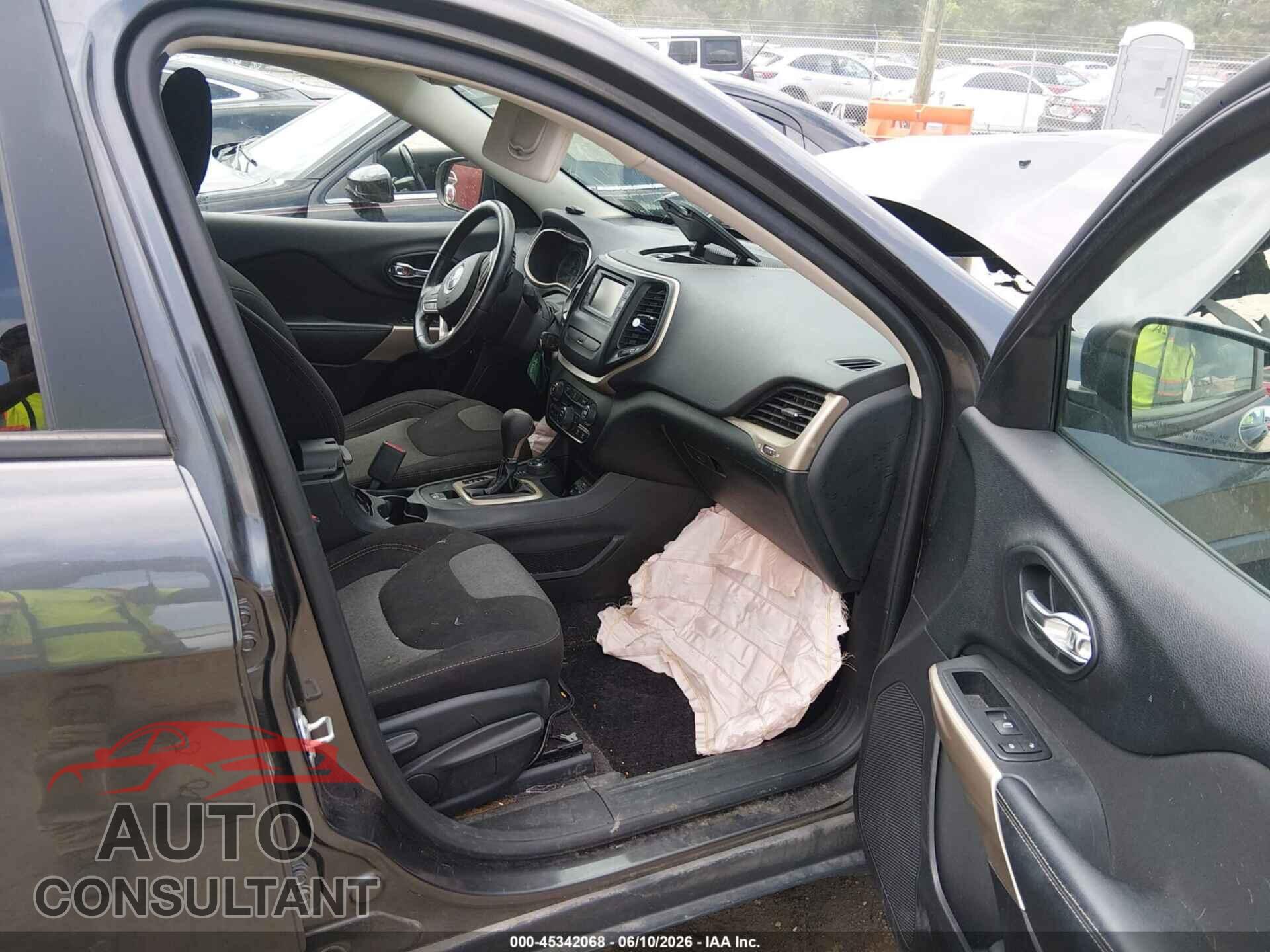 JEEP CHEROKEE 2017 - 1C4PJMAB7HW588961