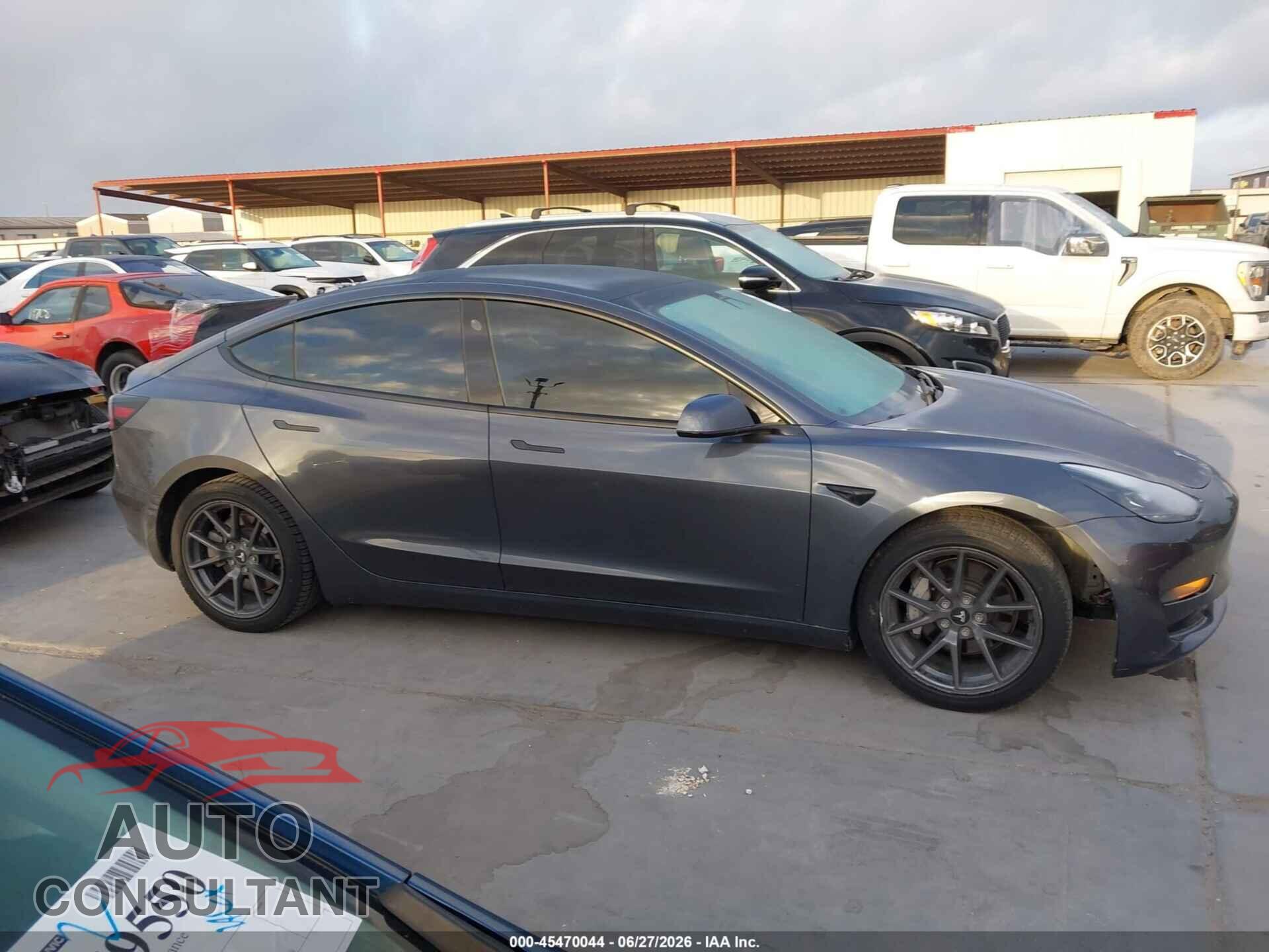 TESLA MODEL 3 2021 - 5YJ3E1EAXMF911367