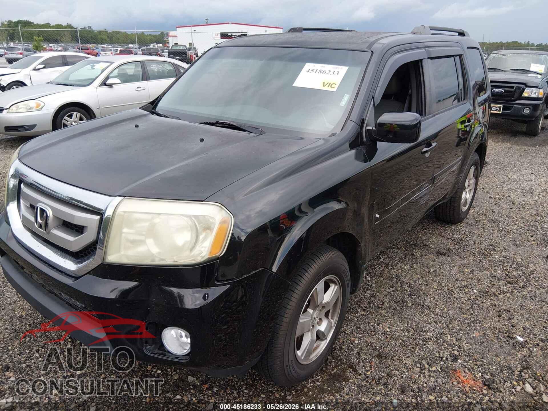 HONDA PILOT 2011 - 5FNYF3H40BB045552