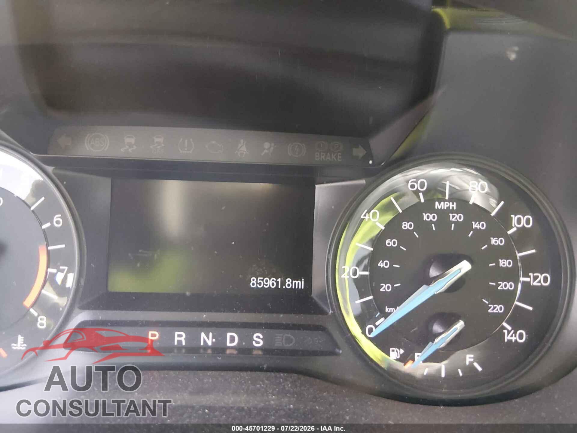 FORD EXPLORER 2018 - 1FM5K7D80JGB30535