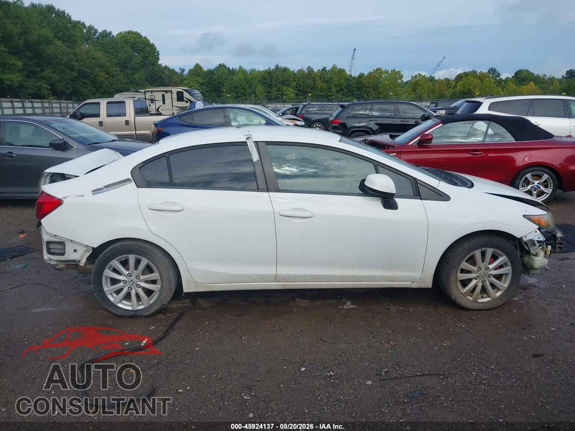 HONDA CIVIC 2012 - 19XFB2F55CE078367