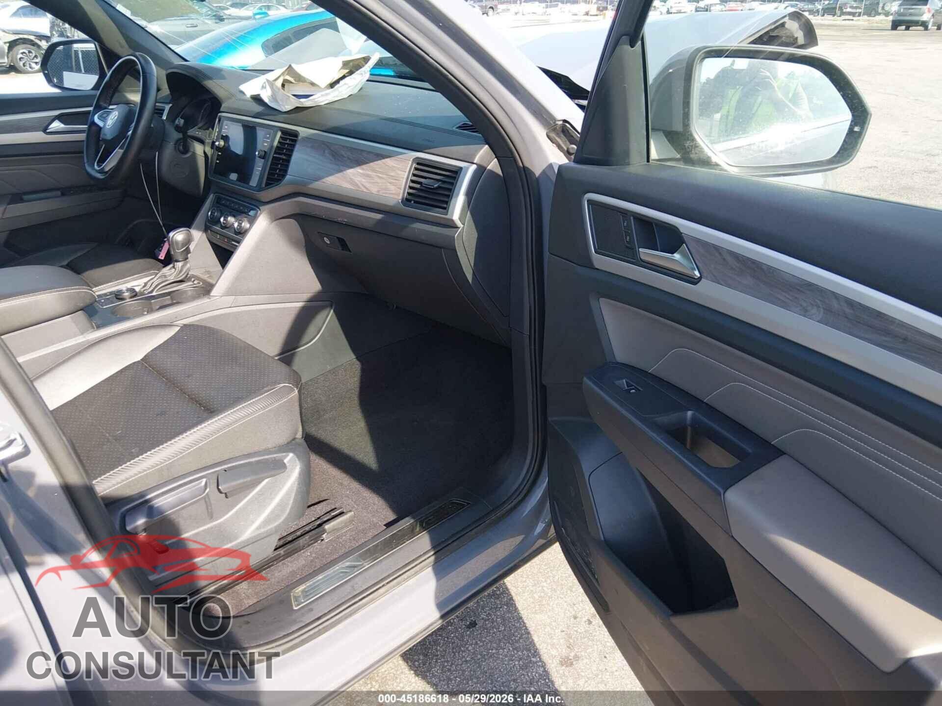 VOLKSWAGEN ATLAS CROSS SPORT 2021 - 1V2KC2CA3MC227542