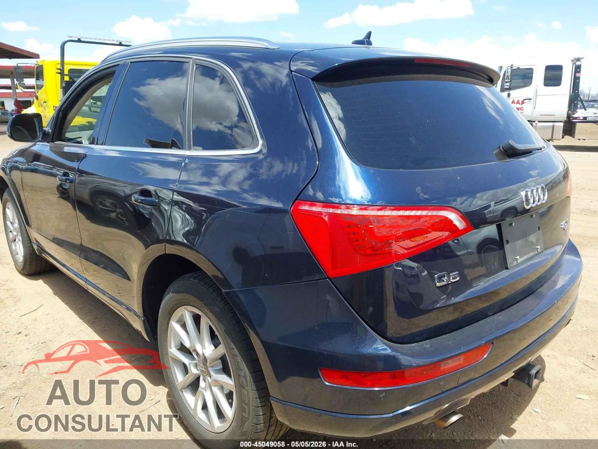 AUDI Q5 2011 - WA1CFAFP1BA092913