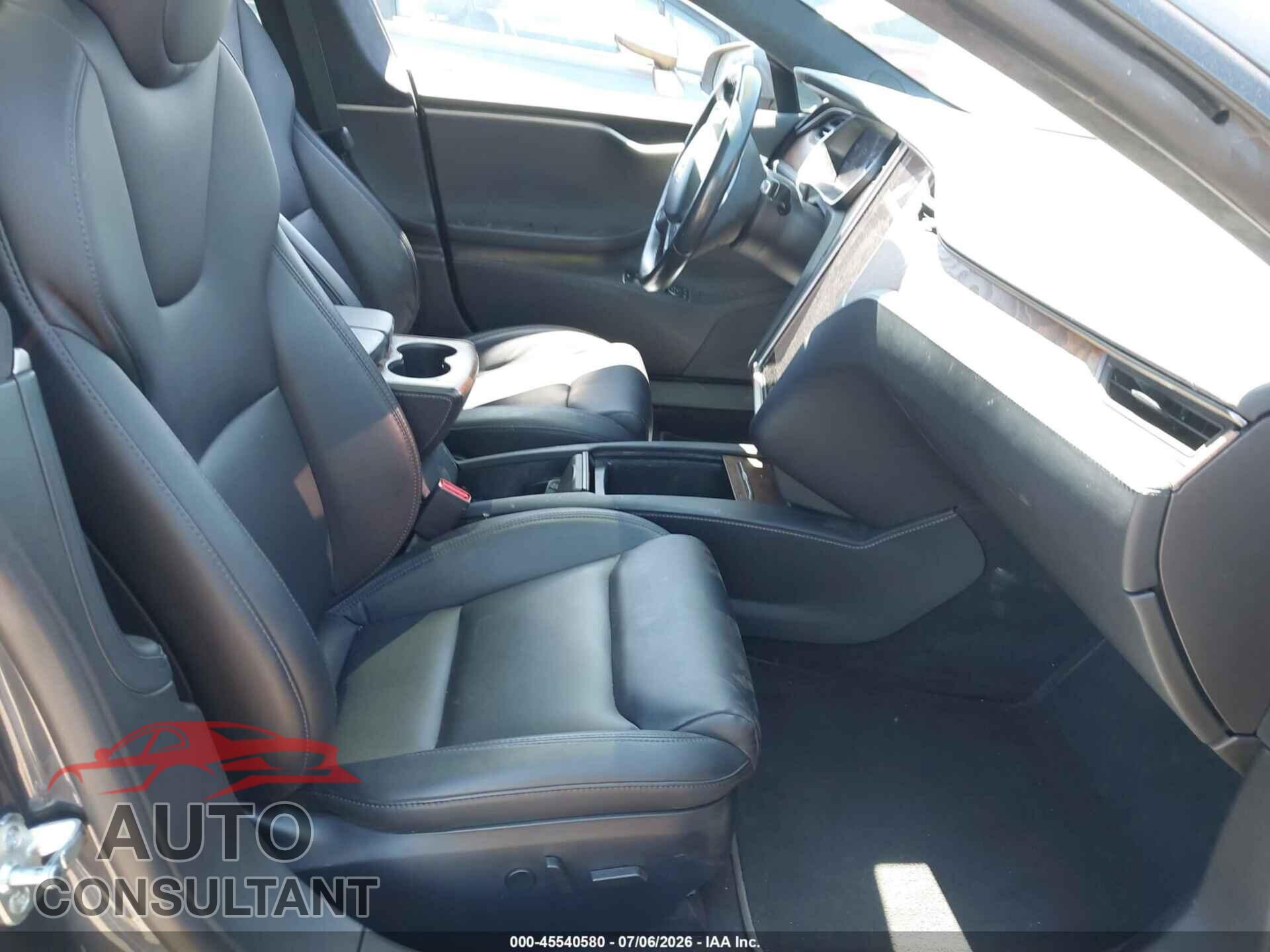 TESLA MODEL S 2020 - 5YJSA1E22LF371253