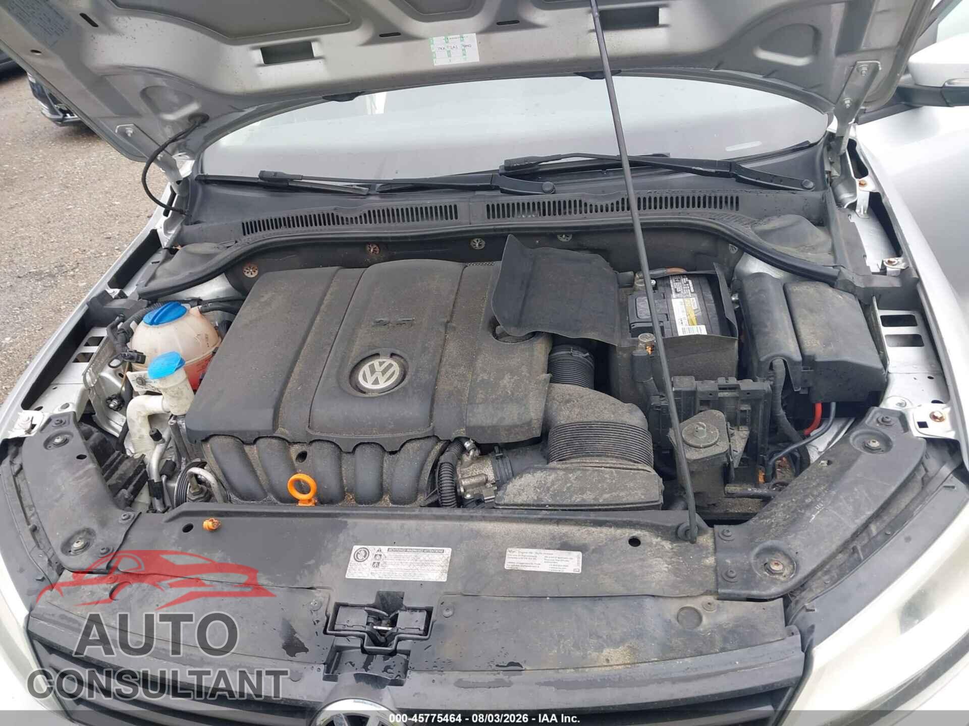 VOLKSWAGEN JETTA 2012 - 3VWDP7AJ2CM371026