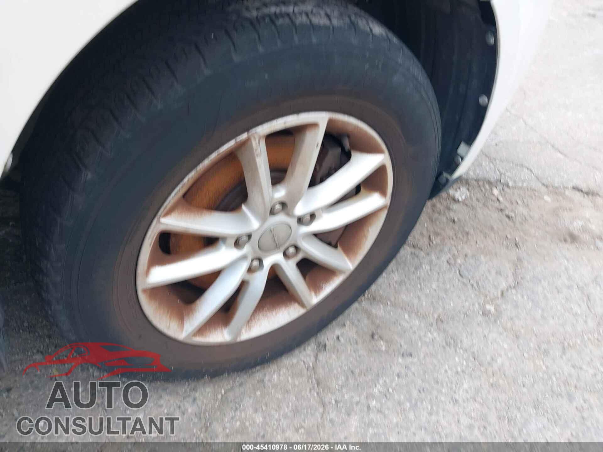 DODGE JOURNEY 2015 - 3C4PDCBB5FT569005