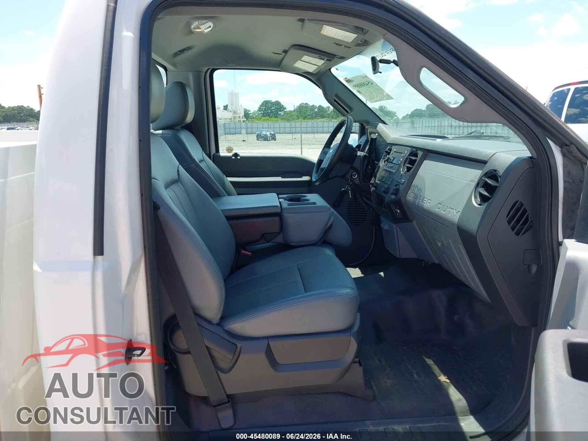 FORD F-250 2016 - 1FDBF2A66GED31132