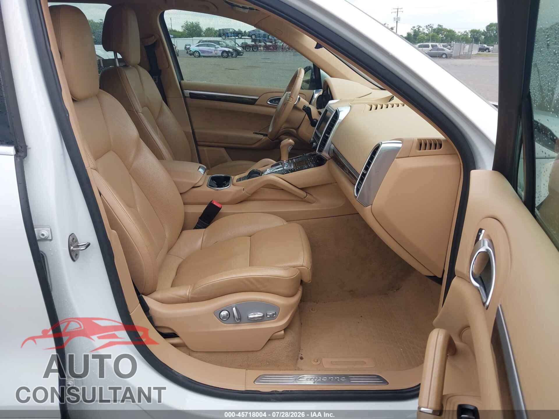 PORSCHE CAYENNE 2012 - WP1AA2A28CLA09317