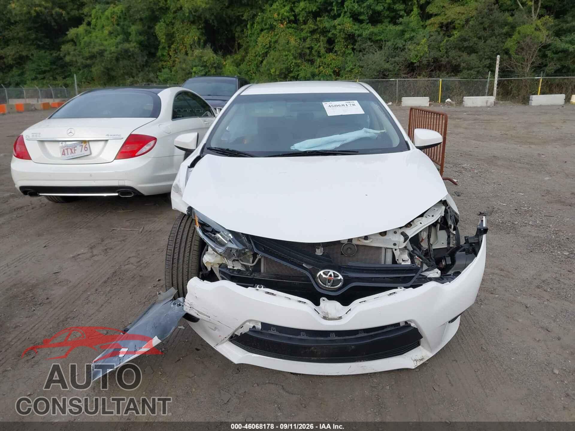 TOYOTA COROLLA 2014 - 2T1BURHE0EC001602
