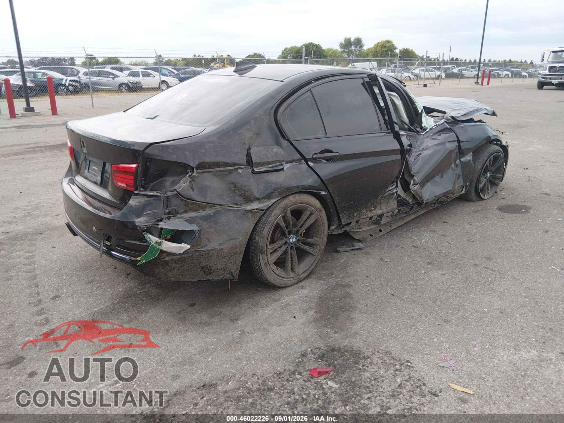 BMW 330I 2018 - WBA8D9G52JNU71663