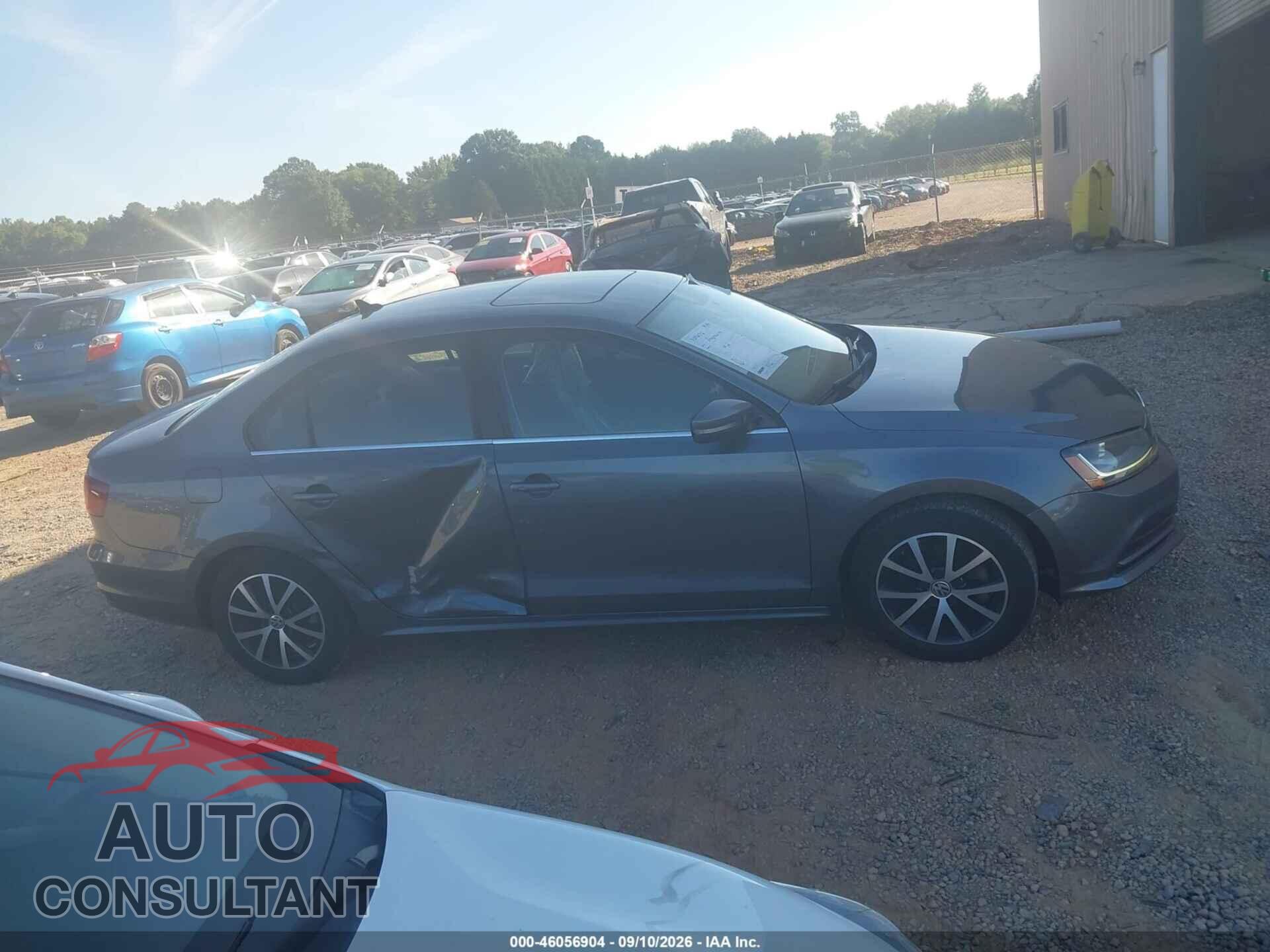 VOLKSWAGEN JETTA 2017 - 3VWDB7AJ4HM202017