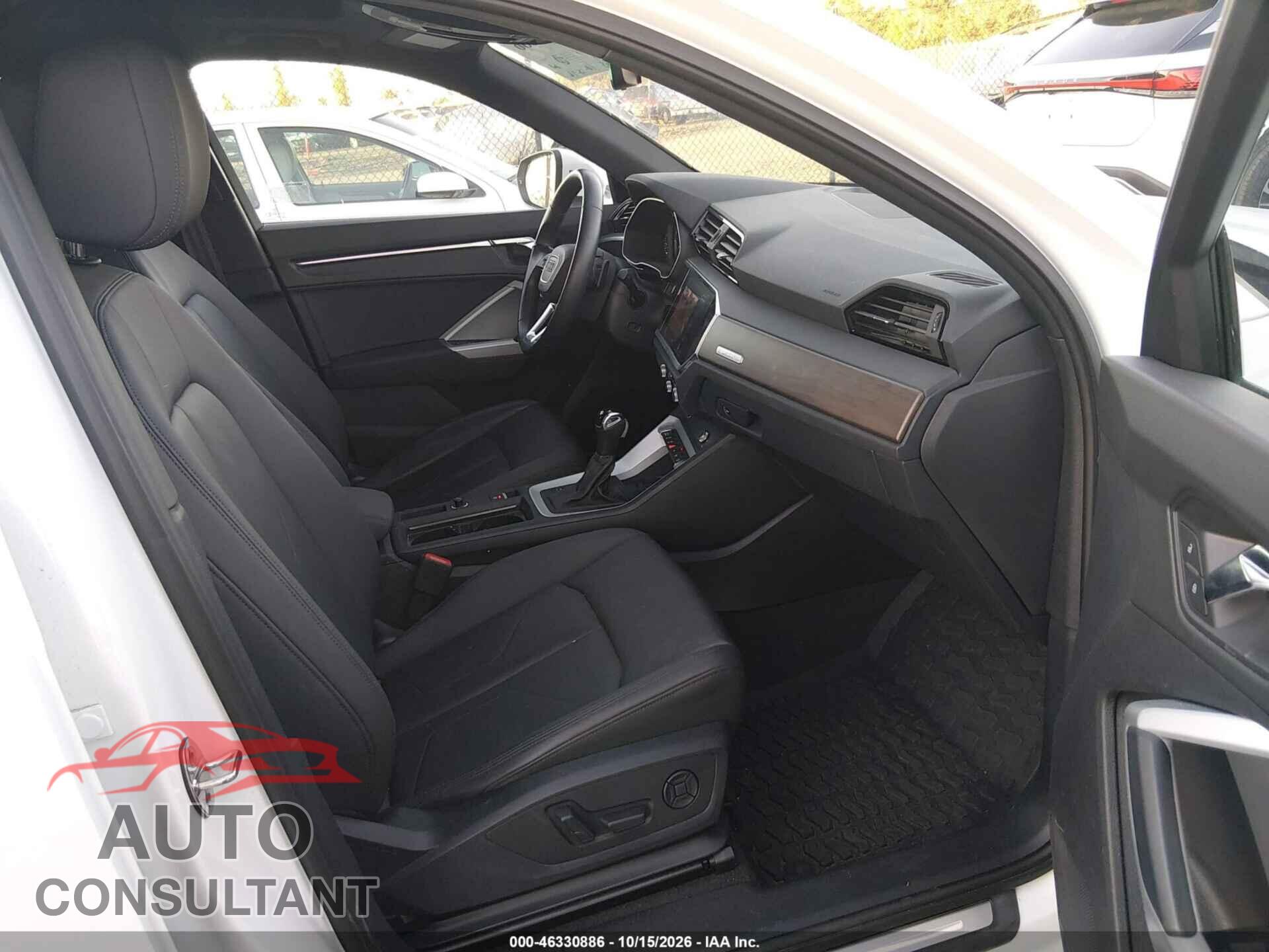 AUDI Q3 2021 - WA1EECF36M1073443