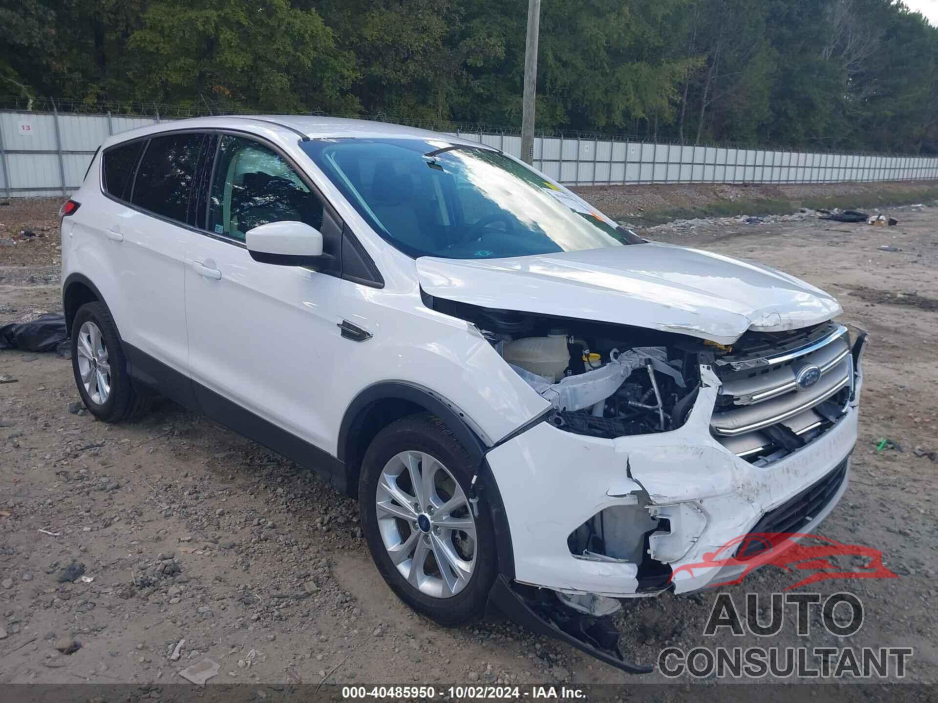 FORD ESCAPE 2017 - 1FMCU9GD7HUC84225