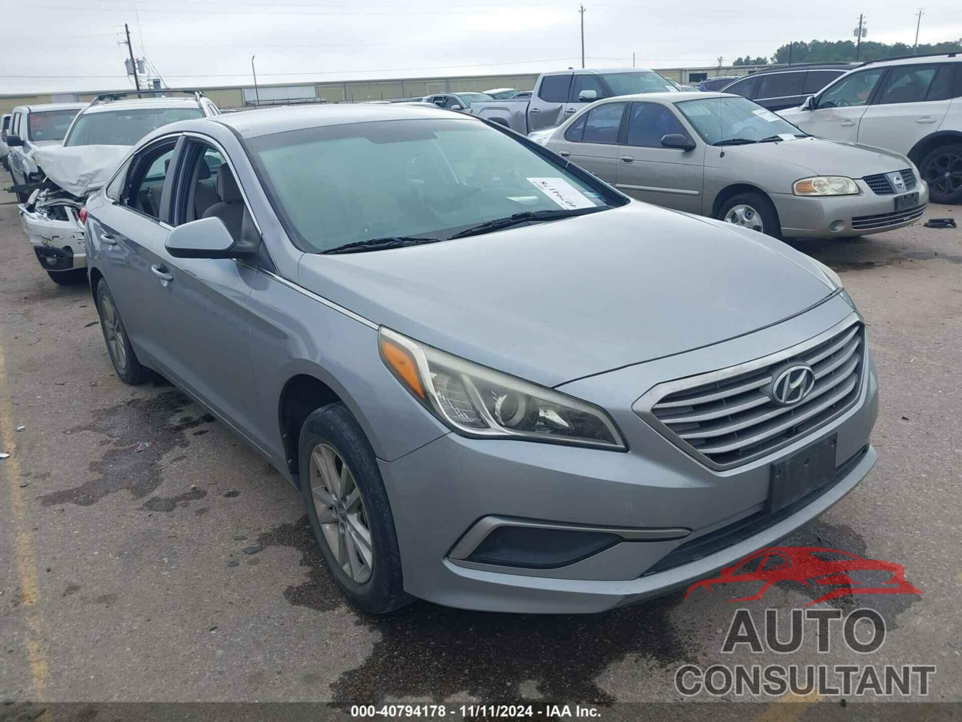 HYUNDAI SONATA 2017 - 5NPE24AFXHH457228