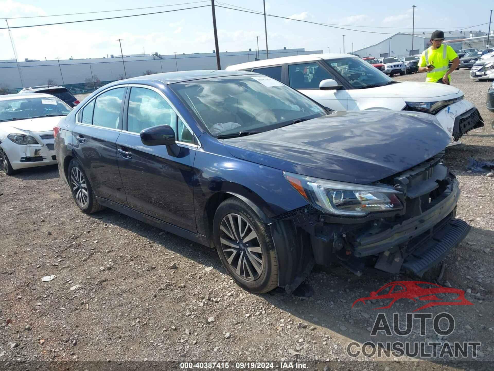 SUBARU LEGACY 2018 - 4S3BNAC66J3035710