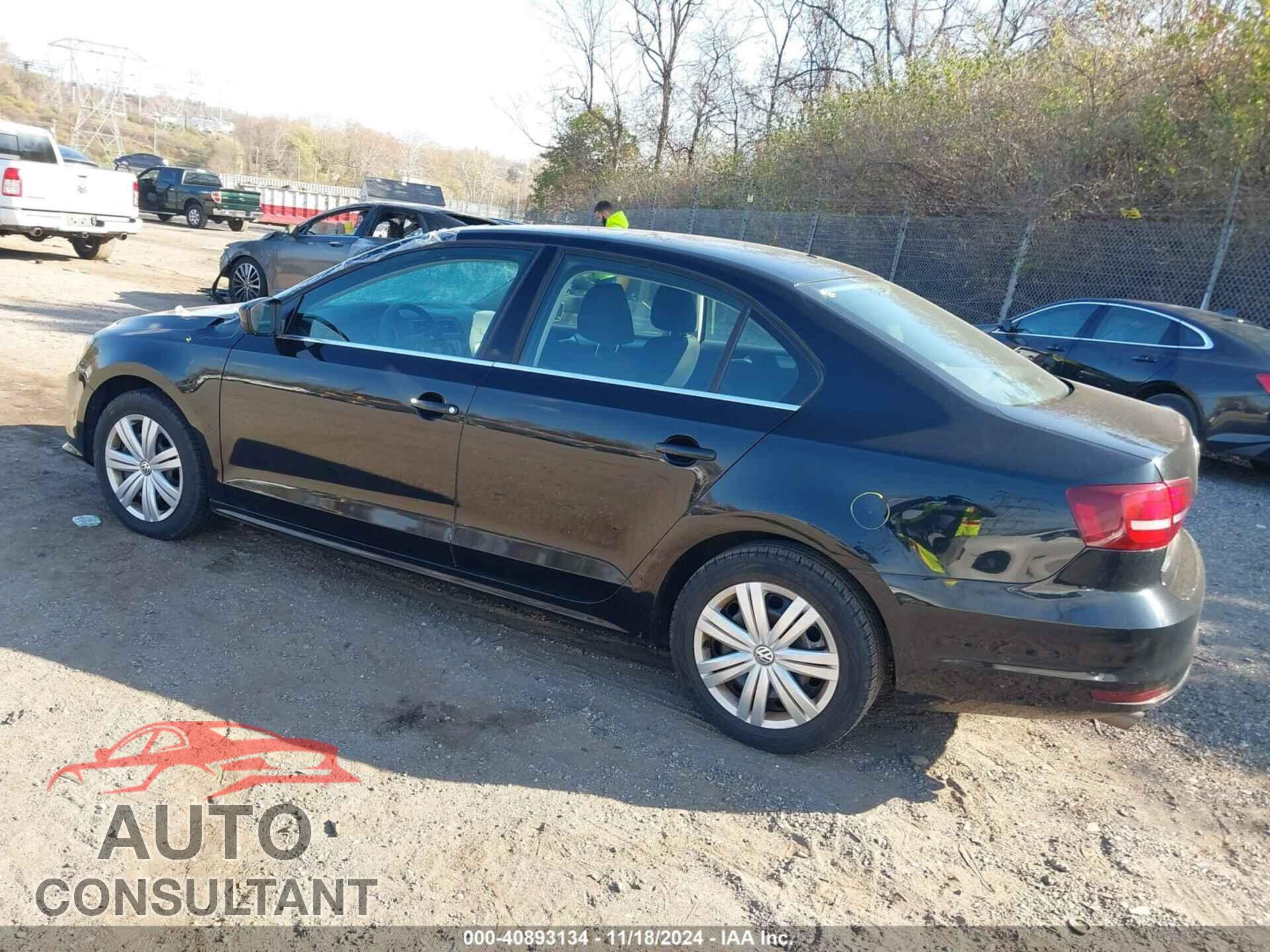 VOLKSWAGEN JETTA 2017 - 3VW2B7AJ0HM304809