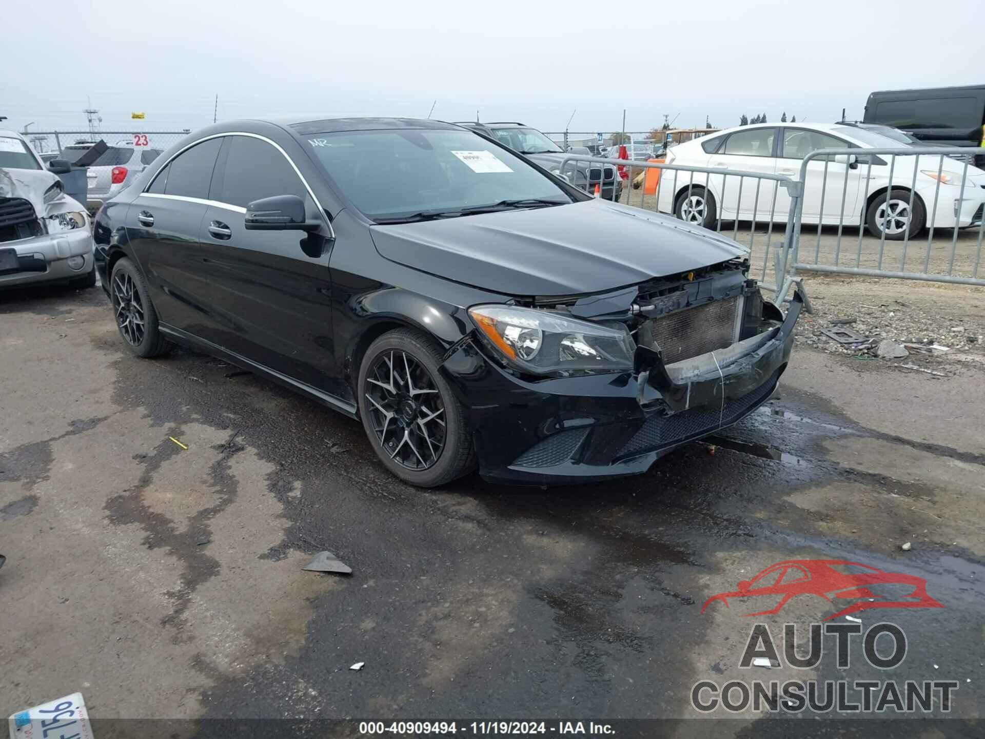 MERCEDES-BENZ CLA 250 2015 - WDDSJ4EB8FN257741