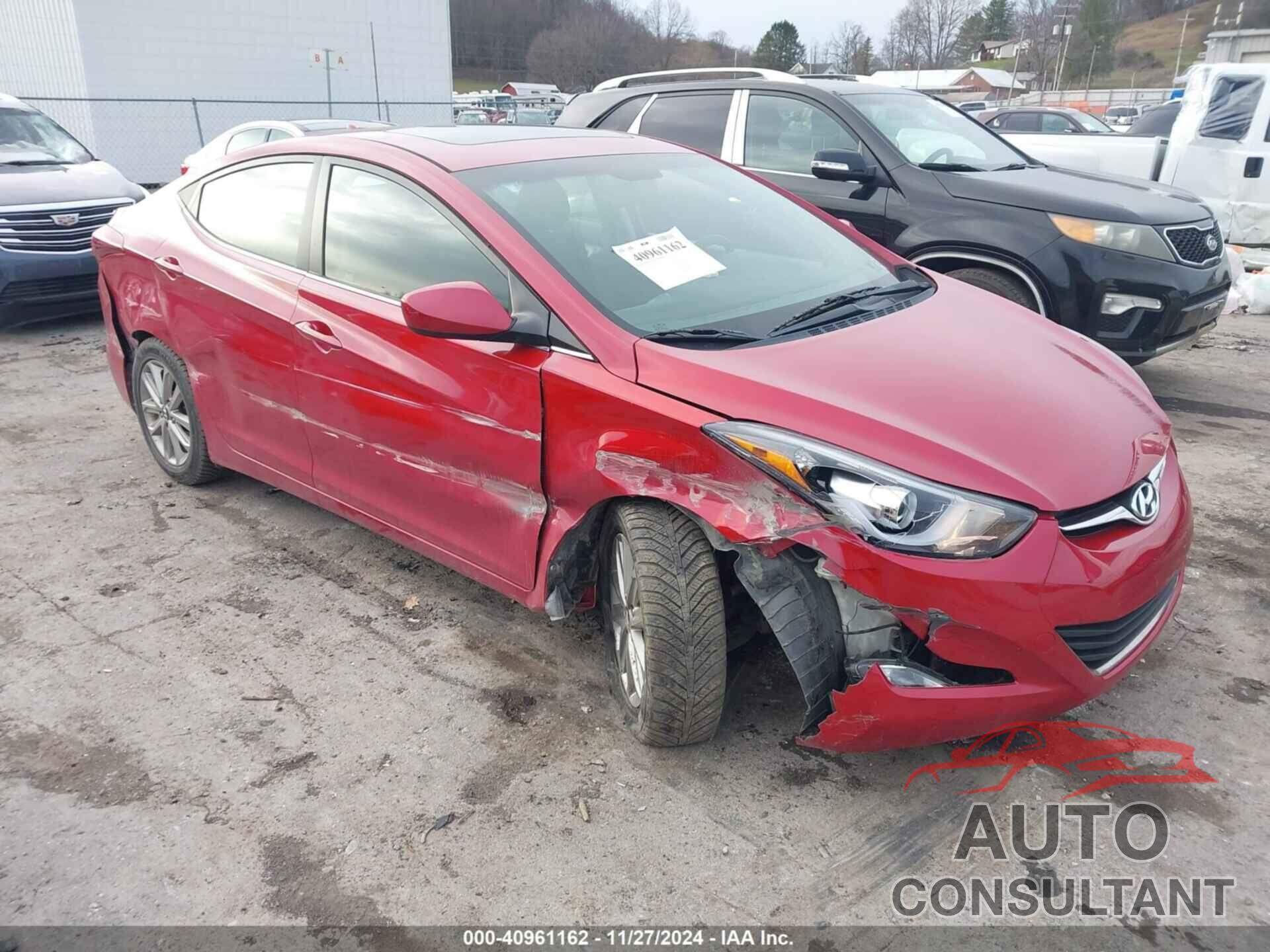HYUNDAI ELANTRA 2015 - KMHDH4AE2FU297880