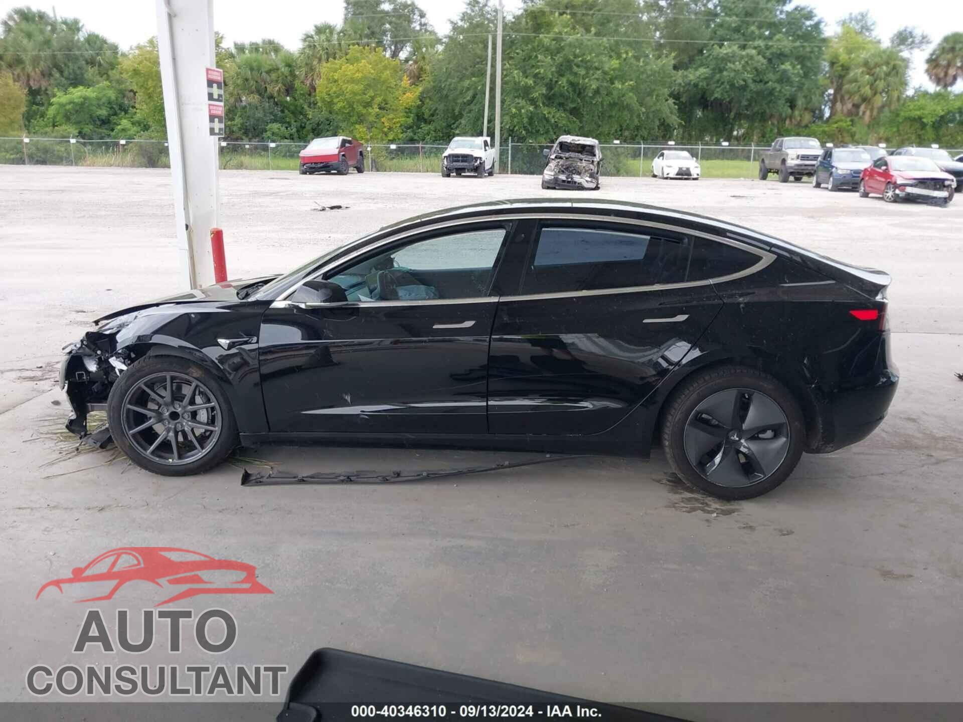 TESLA MODEL 3 2018 - 5YJ3E1EA2JF156677