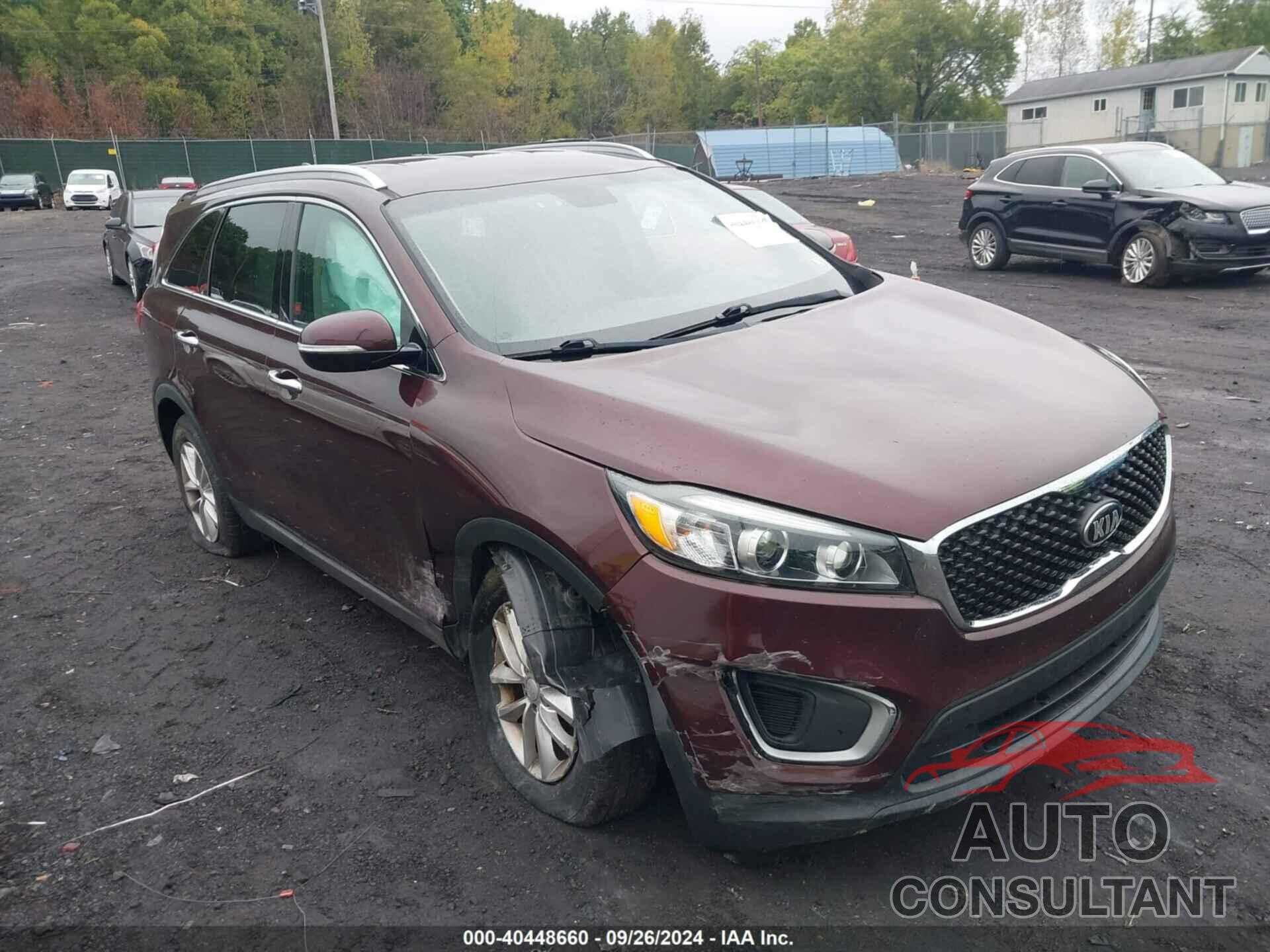 KIA SORENTO 2017 - 5XYPG4A3XHG289419