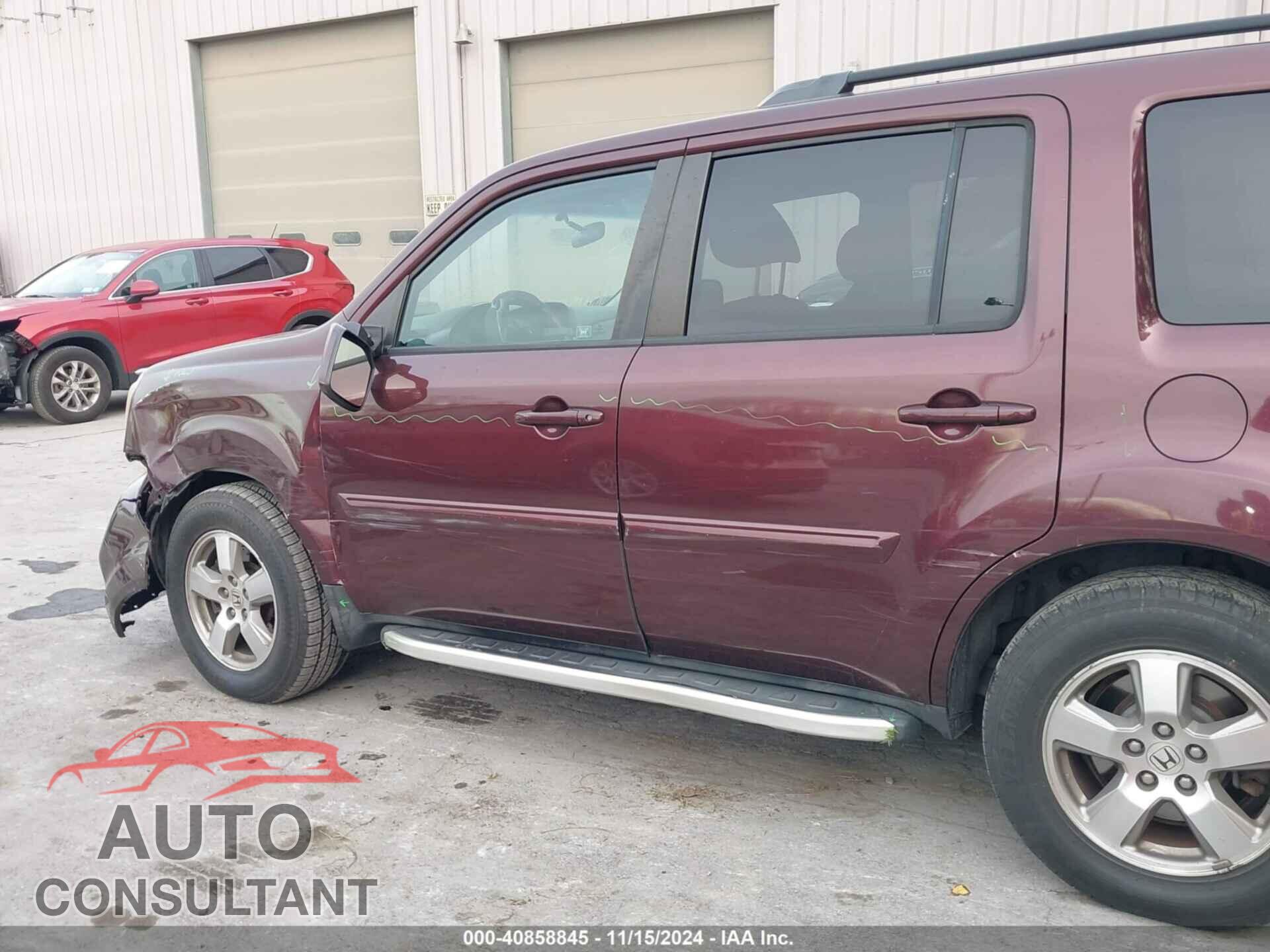 HONDA PILOT 2011 - 5FNYF4H46BB048008