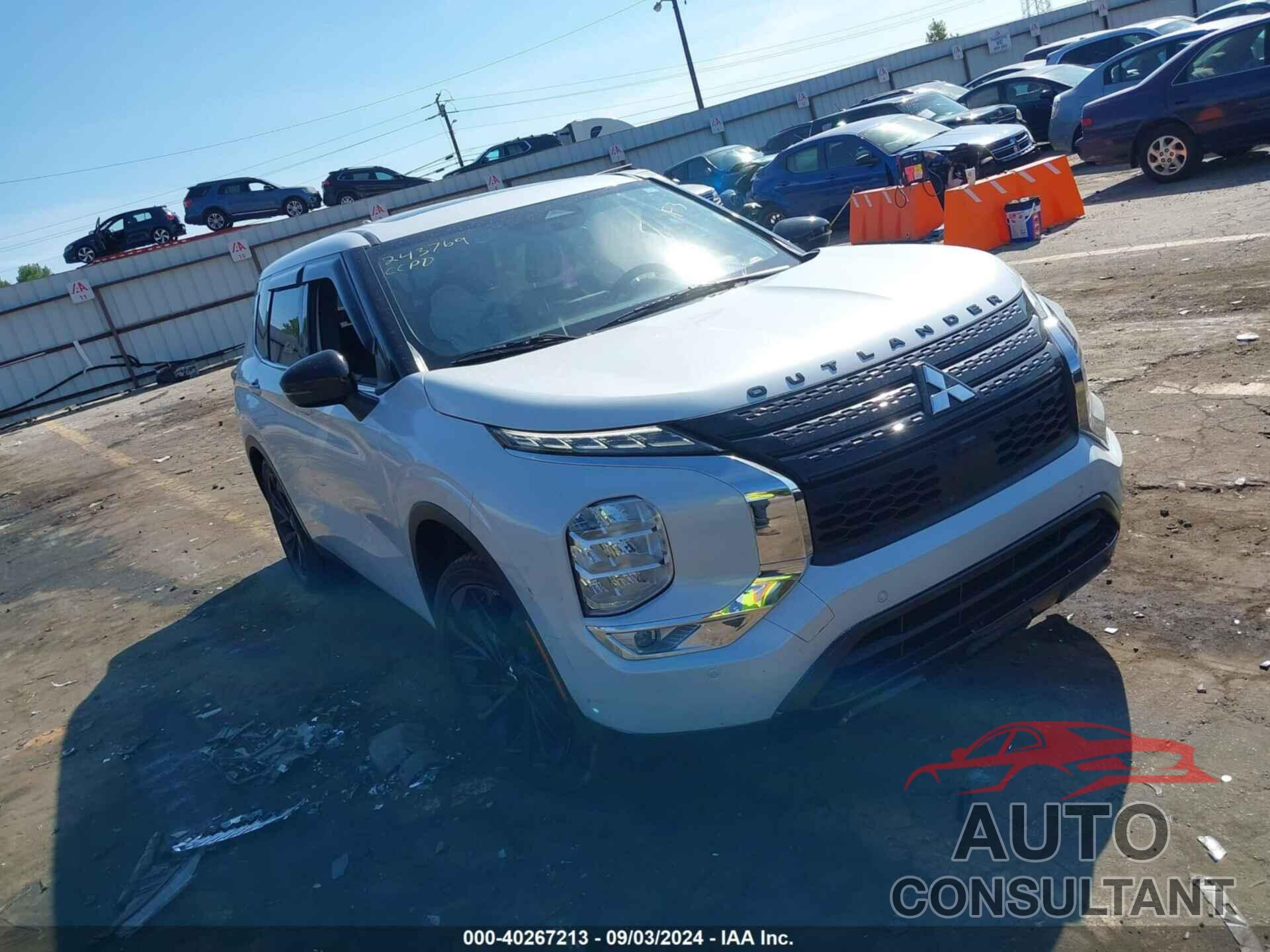 MITSUBISHI OUTLANDER 2022 - JA4J3UA87NZ062595