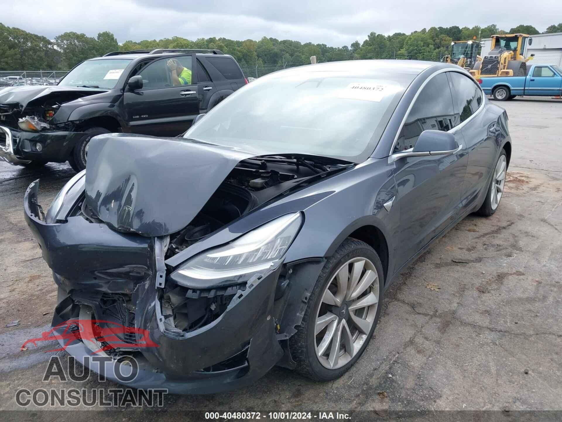 TESLA MODEL 3 2018 - 5YJ3E1EA0JF031094