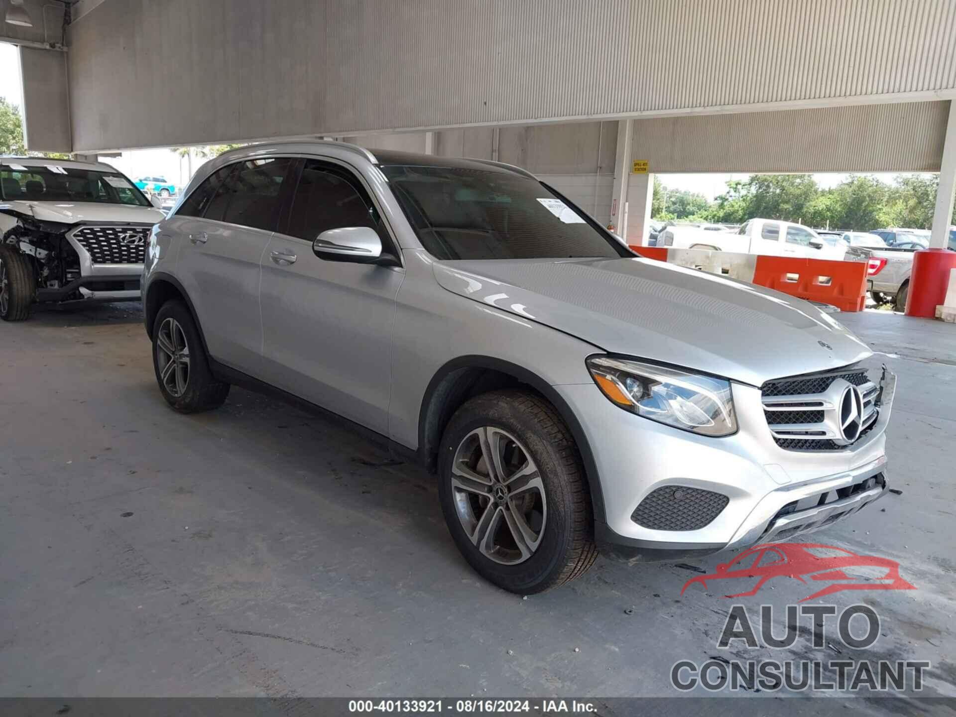 MERCEDES-BENZ GLC 2019 - WDC0G4JB1KV161895