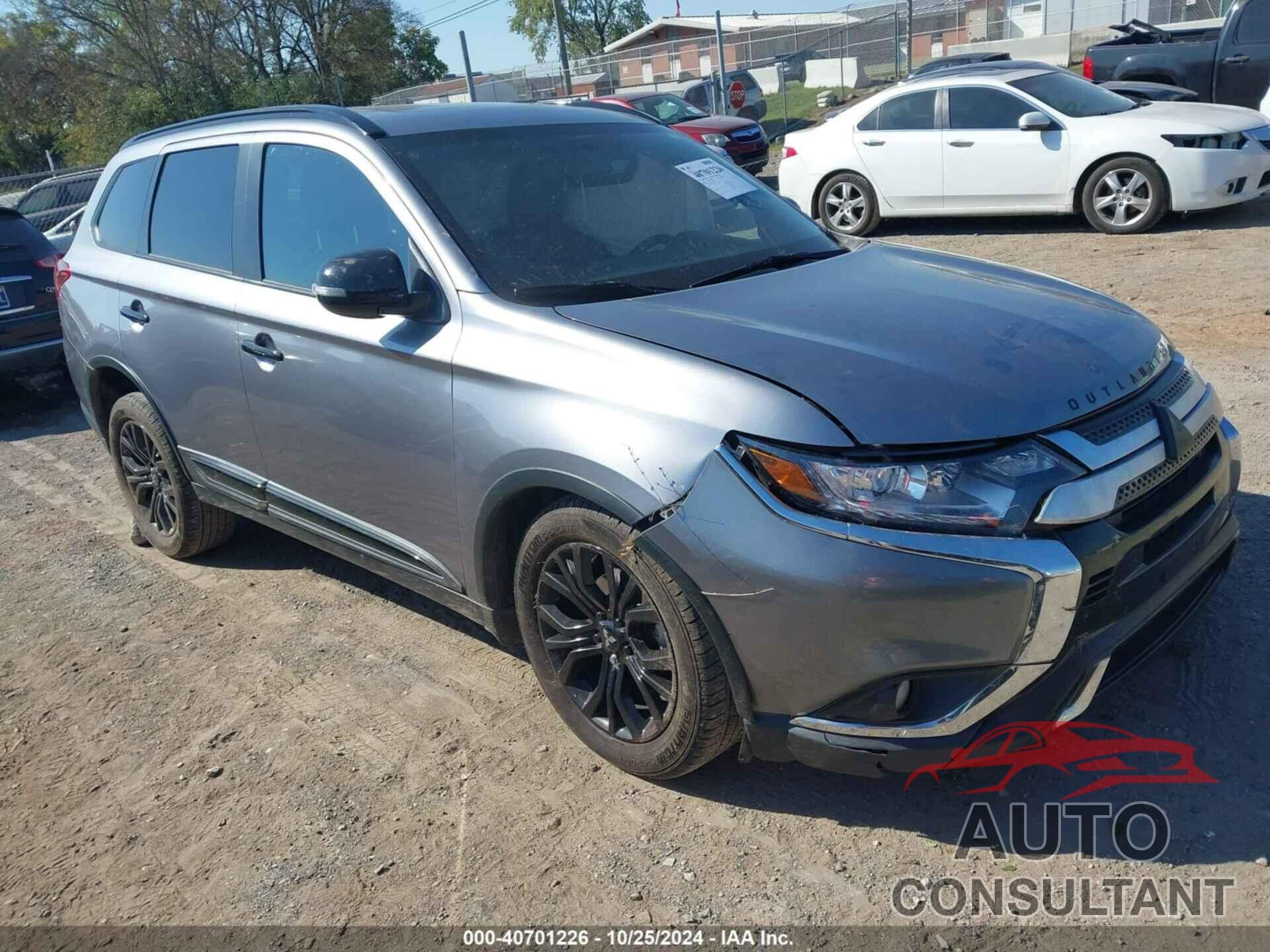 MITSUBISHI OUTLANDER 2019 - JA4AD3A36KZ025254