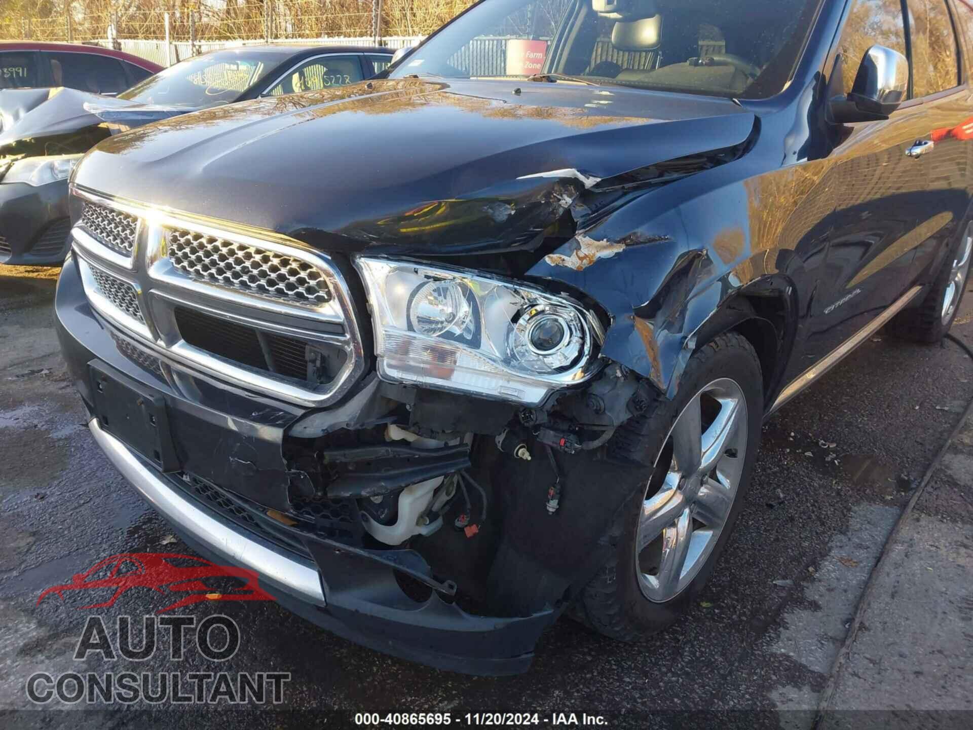 DODGE DURANGO 2013 - 1C4SDJET6DC565752