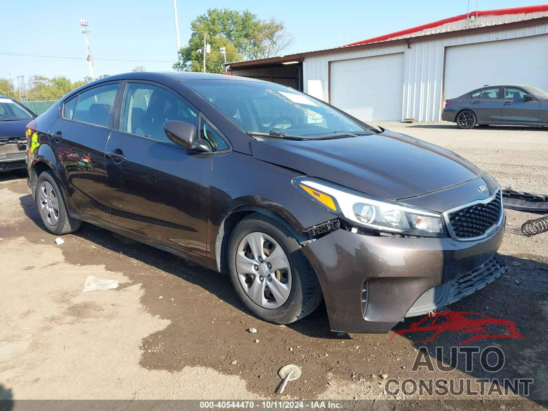 KIA FORTE 2018 - 3KPFK4A70JE226832