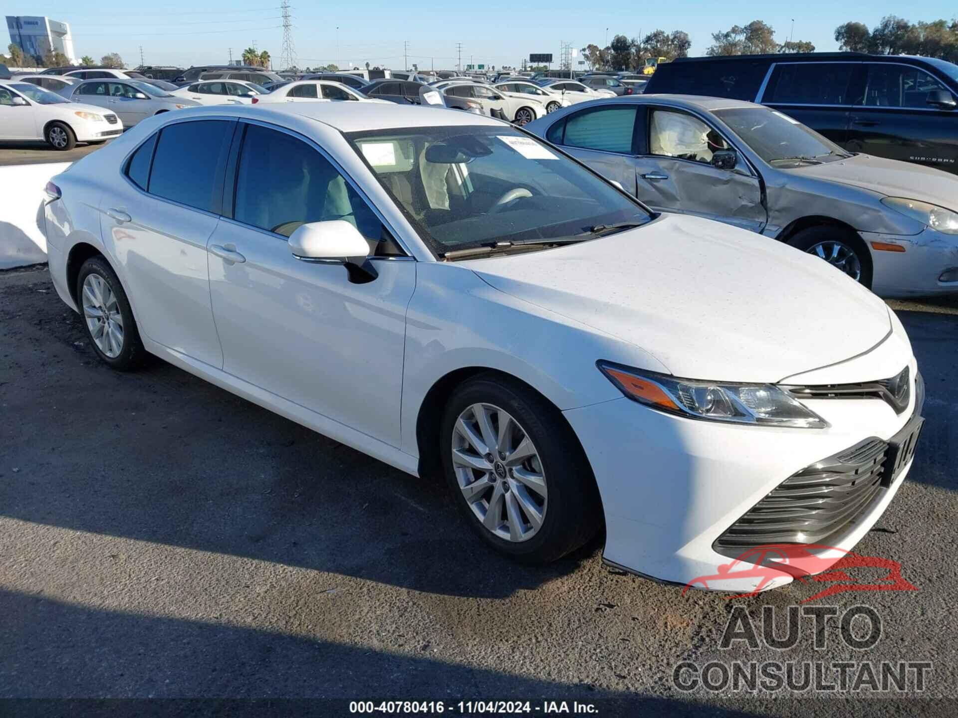 TOYOTA CAMRY 2020 - 4T1L11AK0LU951517