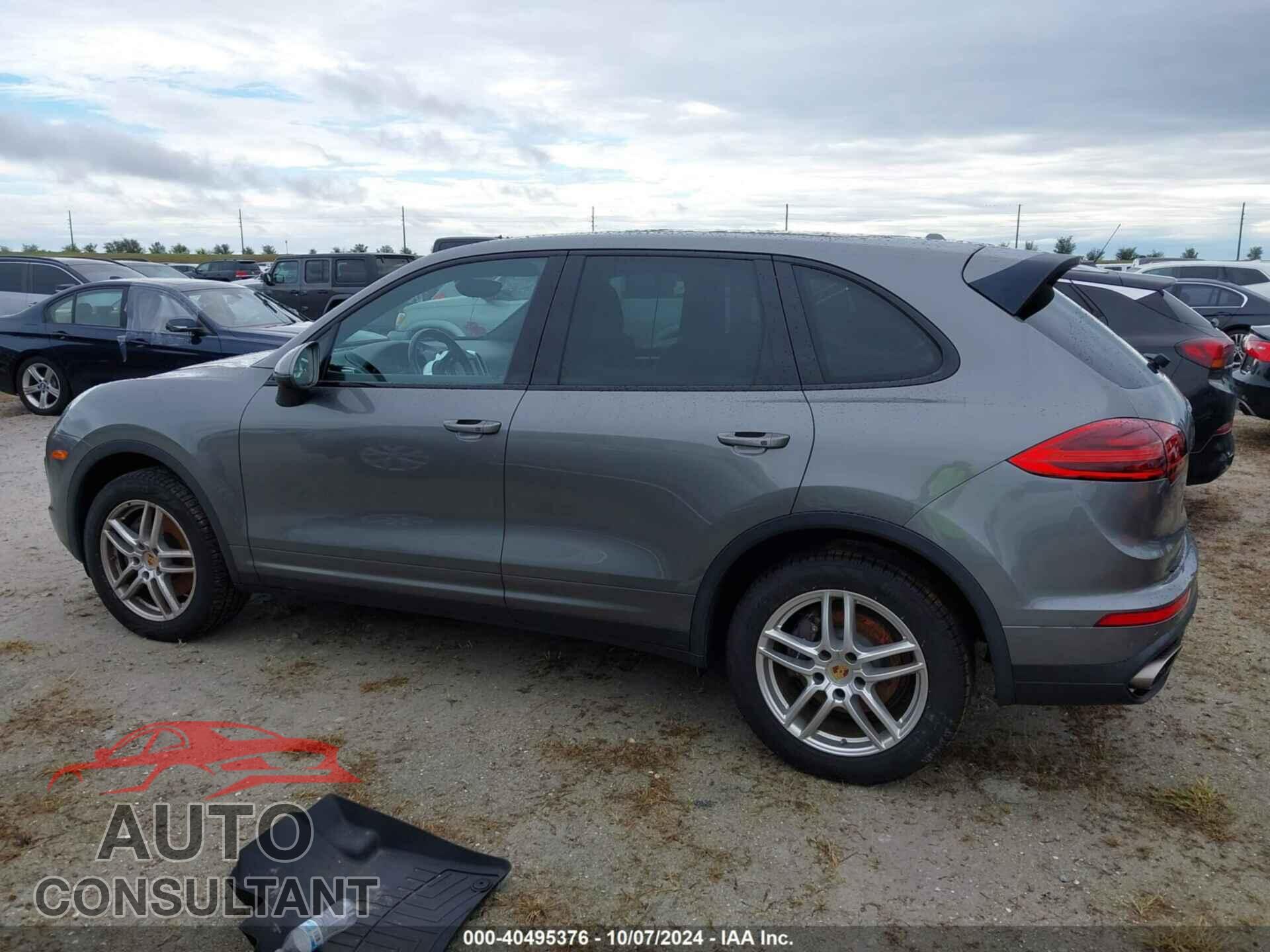 PORSCHE CAYENNE 2016 - WP1AA2A23GLA05326