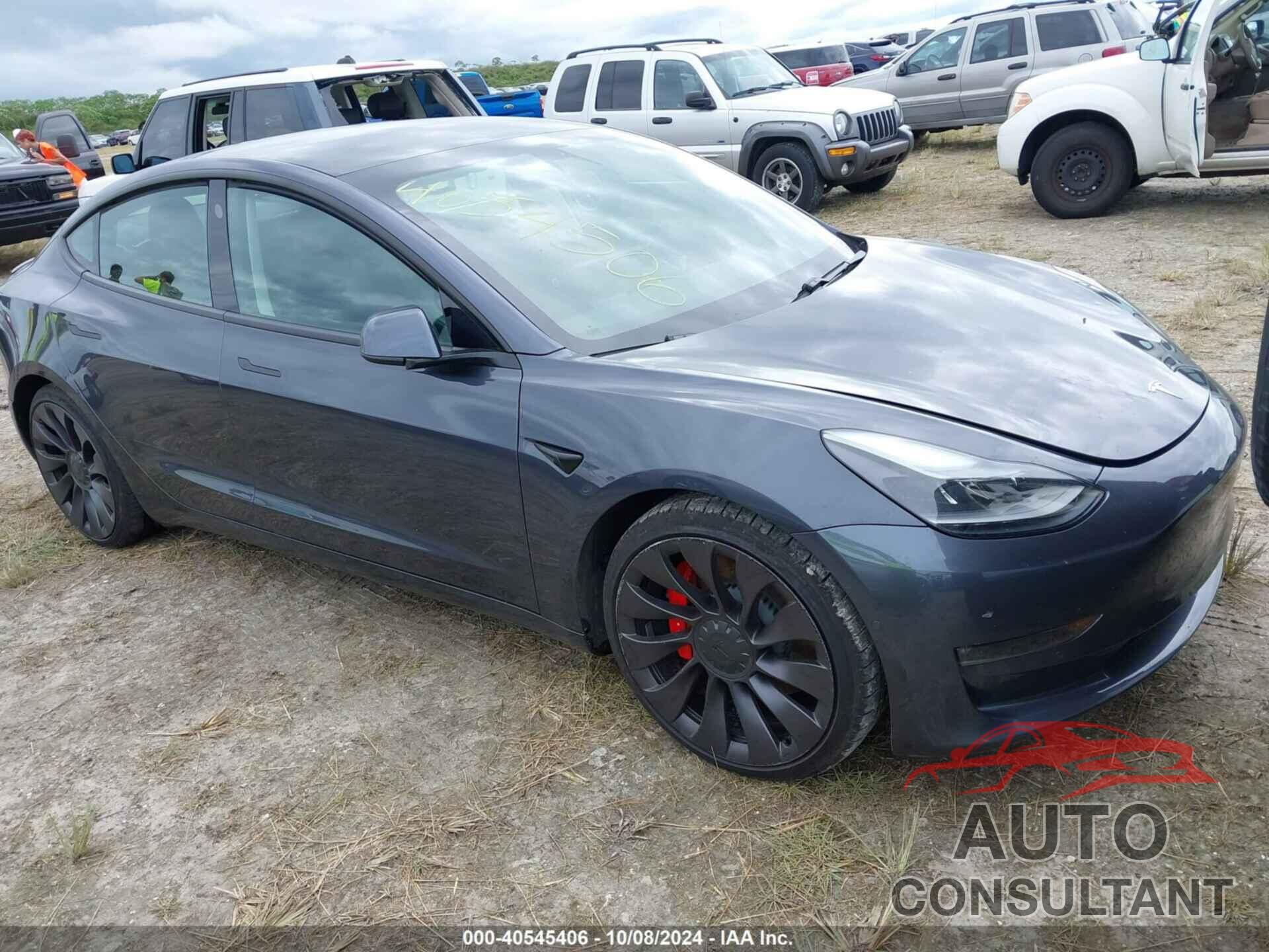 TESLA MODEL 3 2021 - 5YJ3E1EC9MF015708