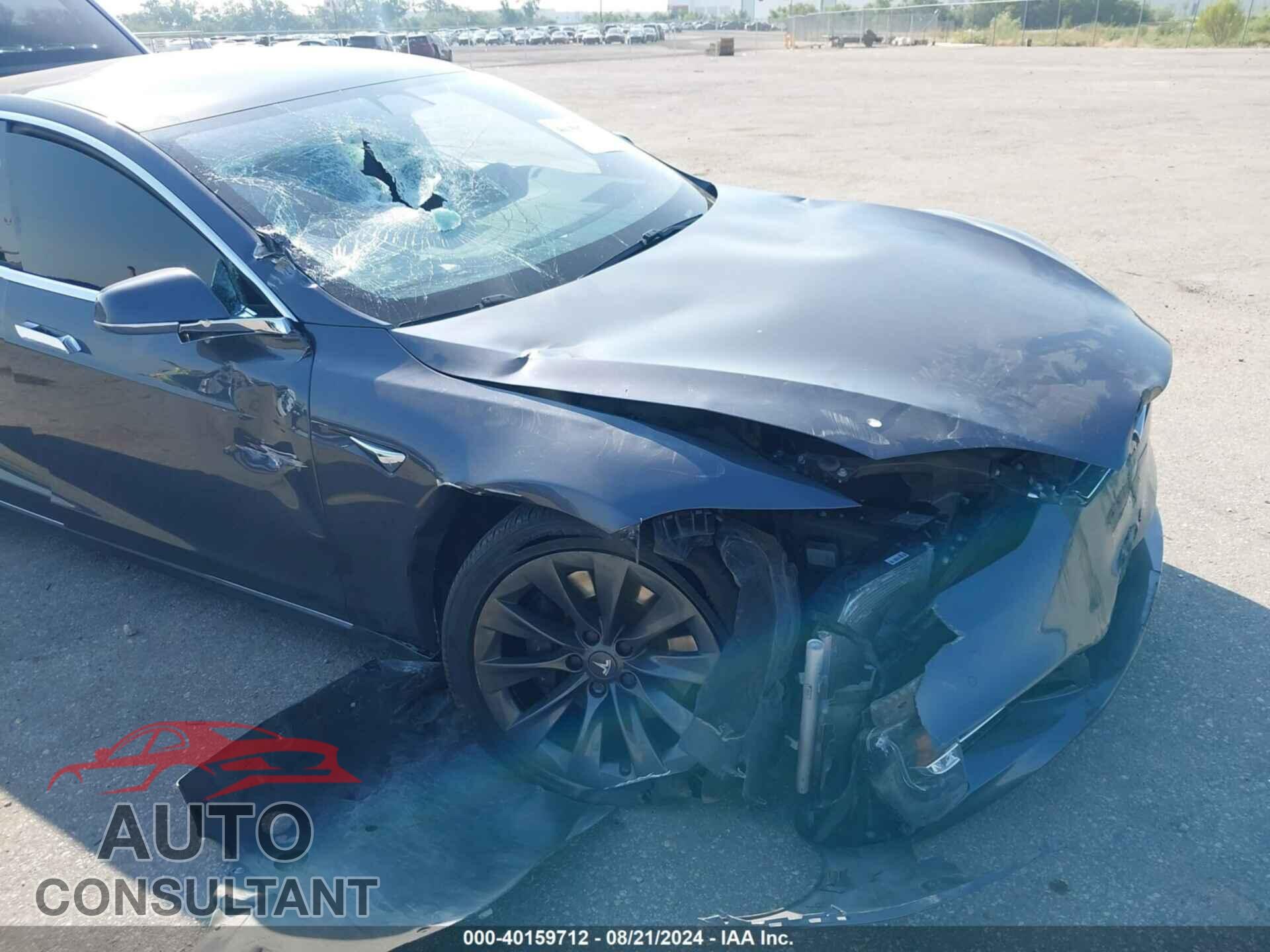 TESLA MODEL S 2020 - 5YJSA1E25LF410823