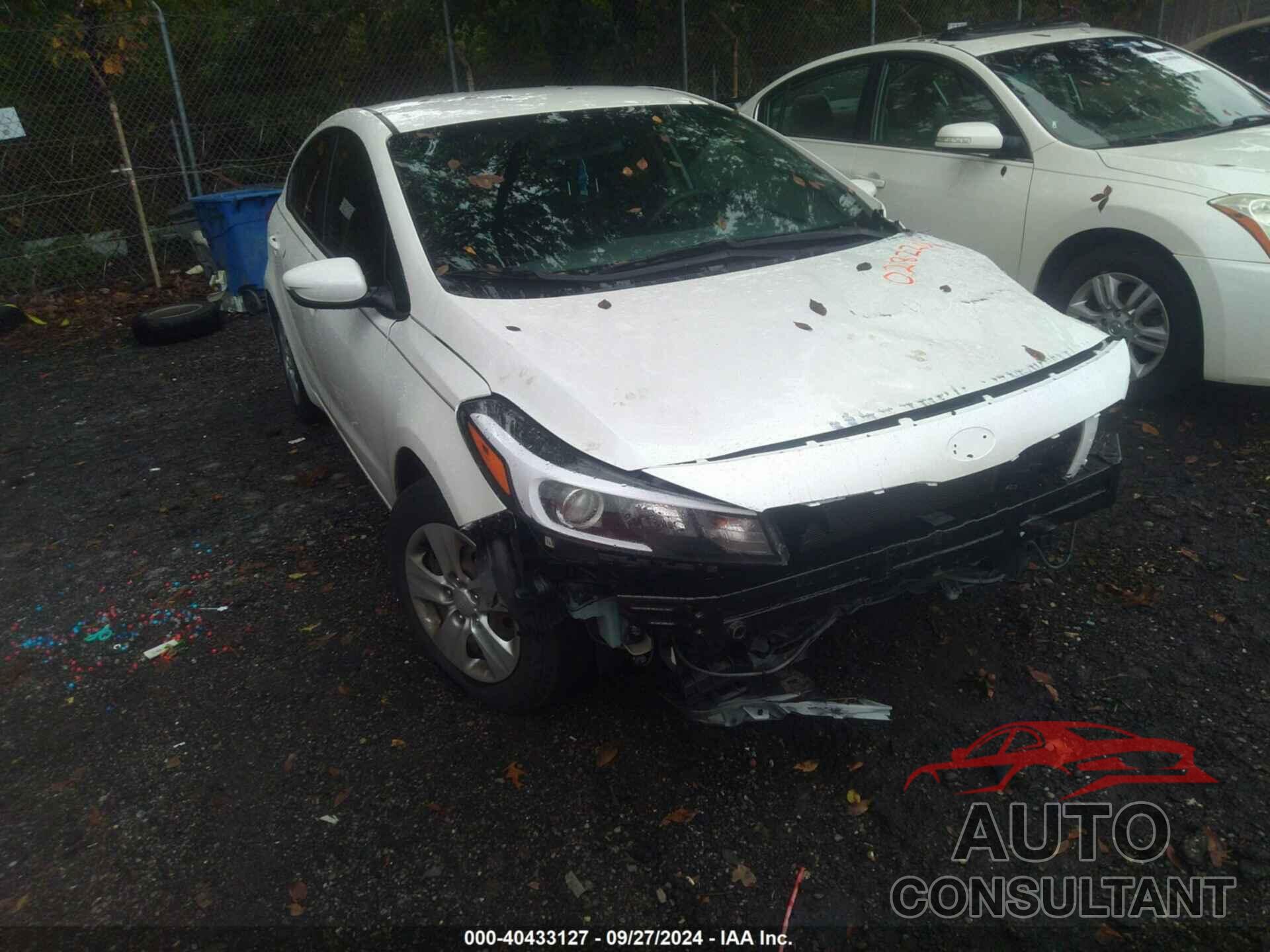 KIA FORTE 2017 - 3KPFL4A77HE028224