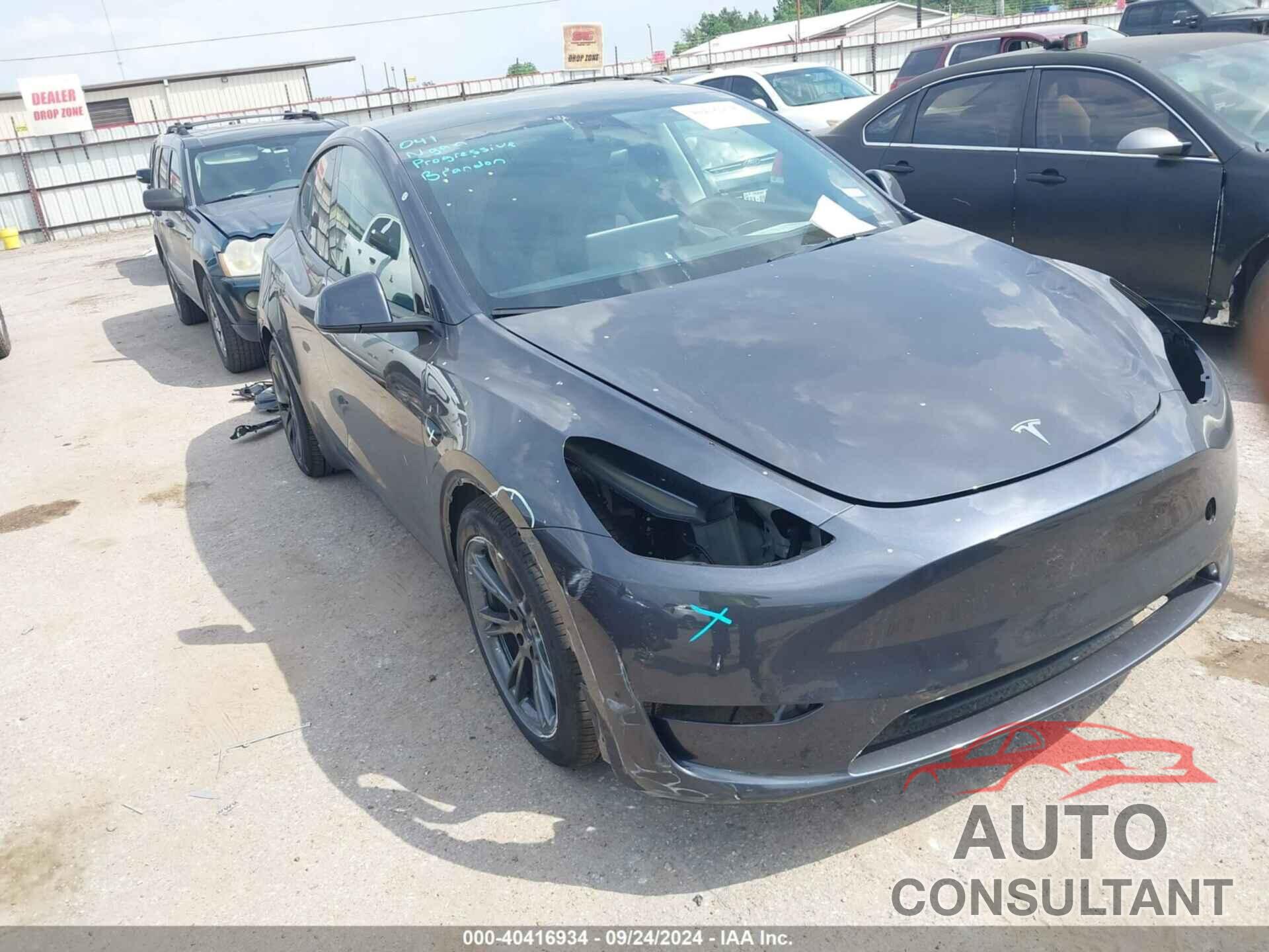 TESLA MODEL Y 2024 - 7SAYGDED3RA304830