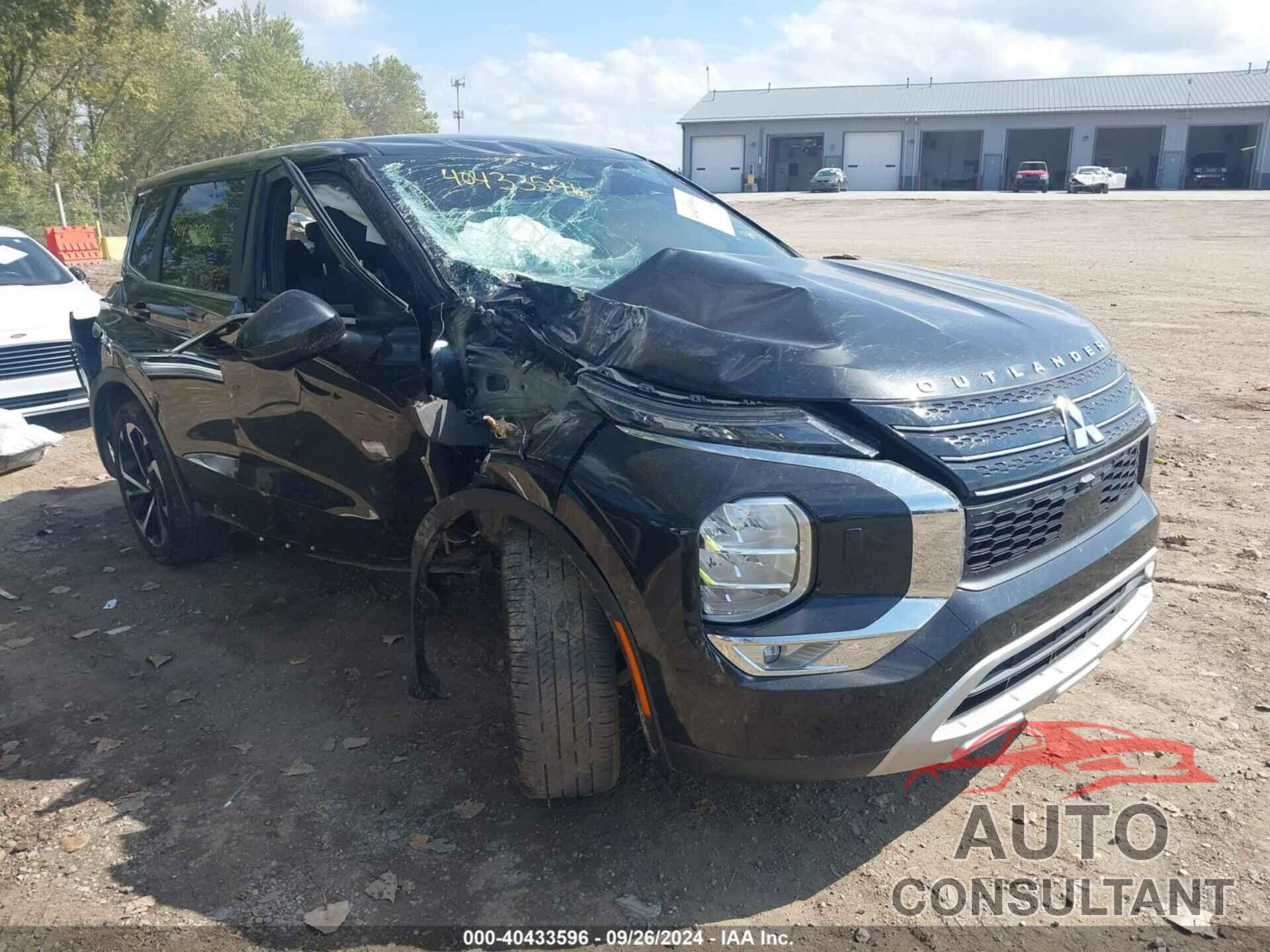 MITSUBISHI OUTLANDER 2023 - JA4J4UA83PZ025303