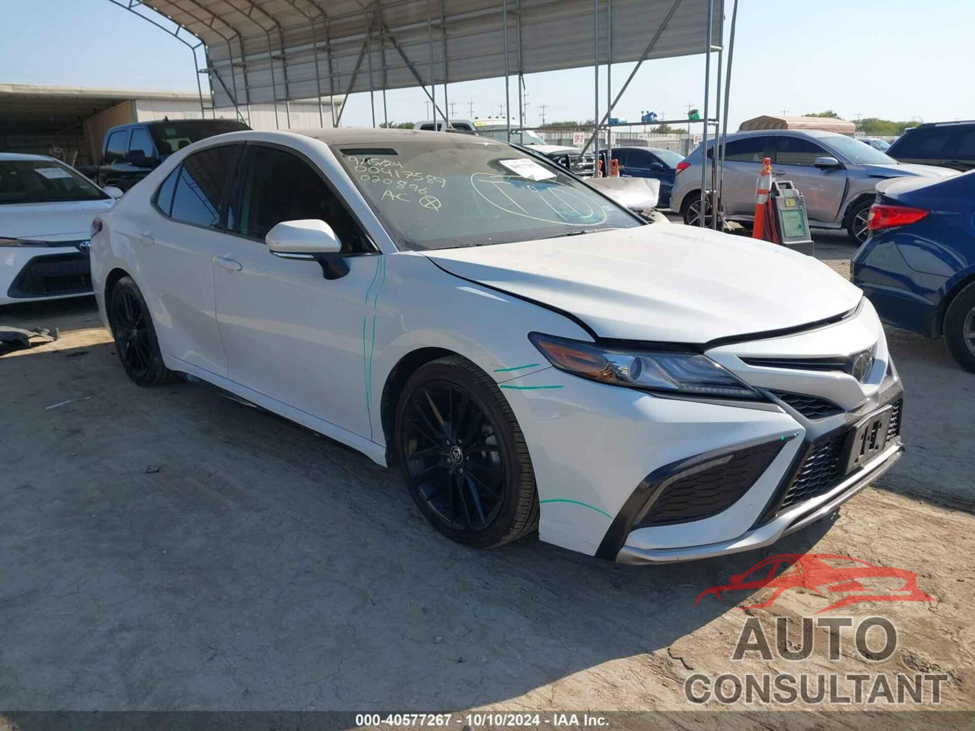TOYOTA CAMRY 2022 - 4T1K61AK3NU020896